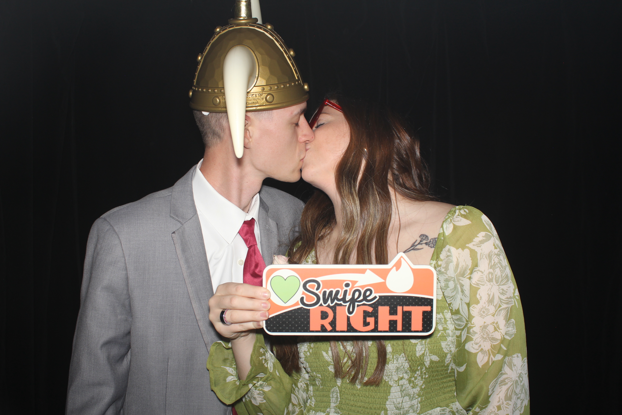 Holland Mayer Wedding | View more photos from the event at gallery.photoboothcincy.com/u/PhotoBoothCincy/Holland-Mayer-Wedding