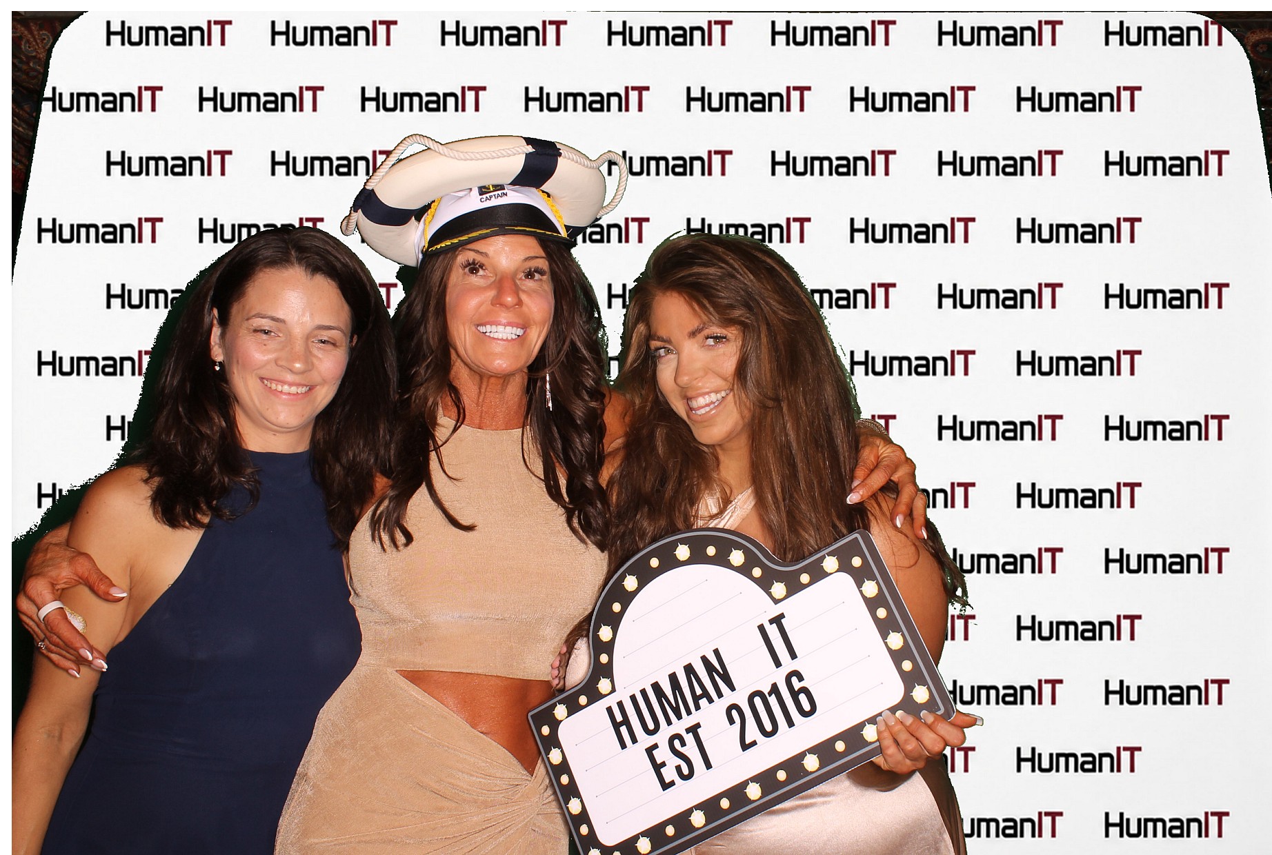 HumanIT 10 Year Anniversary | View more photos from the event at gallery.photoboothcincy.com/u/PhotoBoothCincy/HumanIT-10-Year-Anniversary