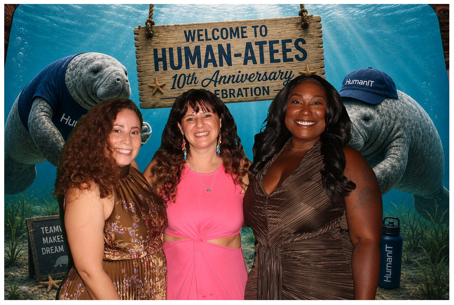 HumanIT 10 Year Anniversary | View more photos from the event at gallery.photoboothcincy.com/u/PhotoBoothCincy/HumanIT-10-Year-Anniversary