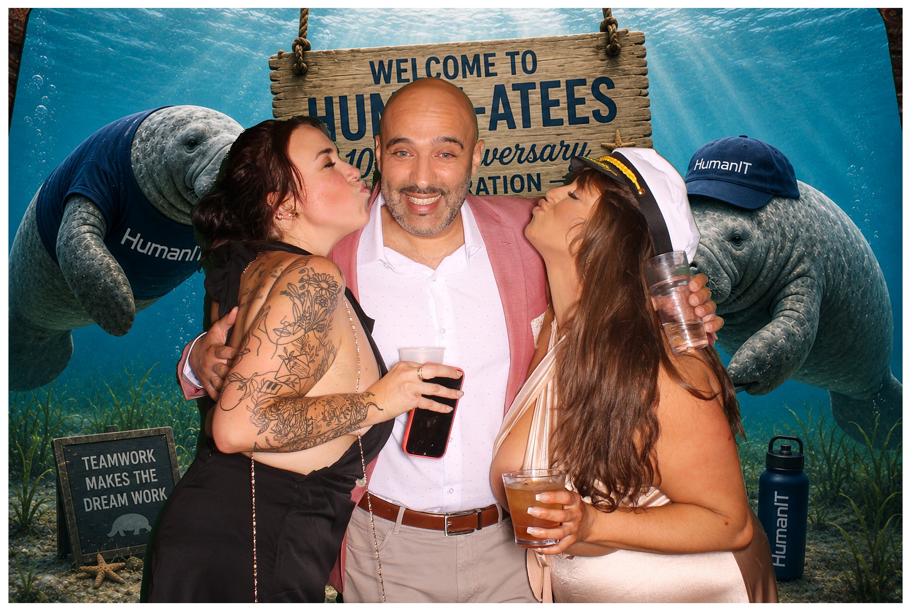 HumanIT 10 Year Anniversary | View more photos from the event at gallery.photoboothcincy.com/u/PhotoBoothCincy/HumanIT-10-Year-Anniversary