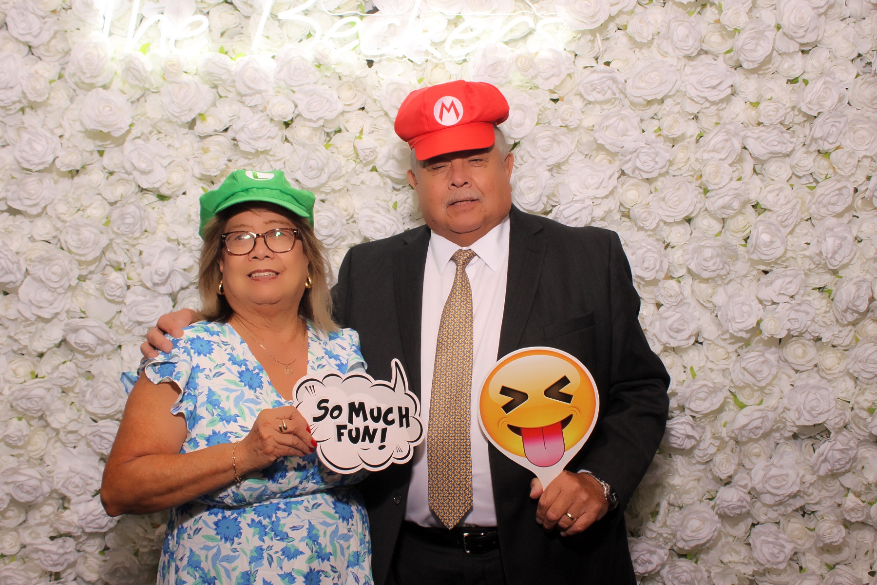 Isabel & Jackson | View more photos from the event at gallery.photoboothcincy.com/u/PhotoBoothCincy/Isabel-Jackson