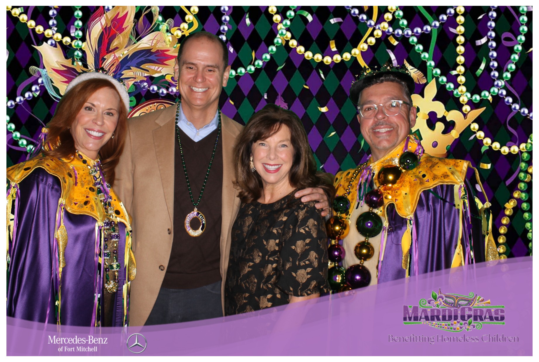 Jeff Wyler Foundation | View more photos from the event at gallery.photoboothcincy.com/u/PhotoBoothCincy/Jeff-Wyler-Foundation-1