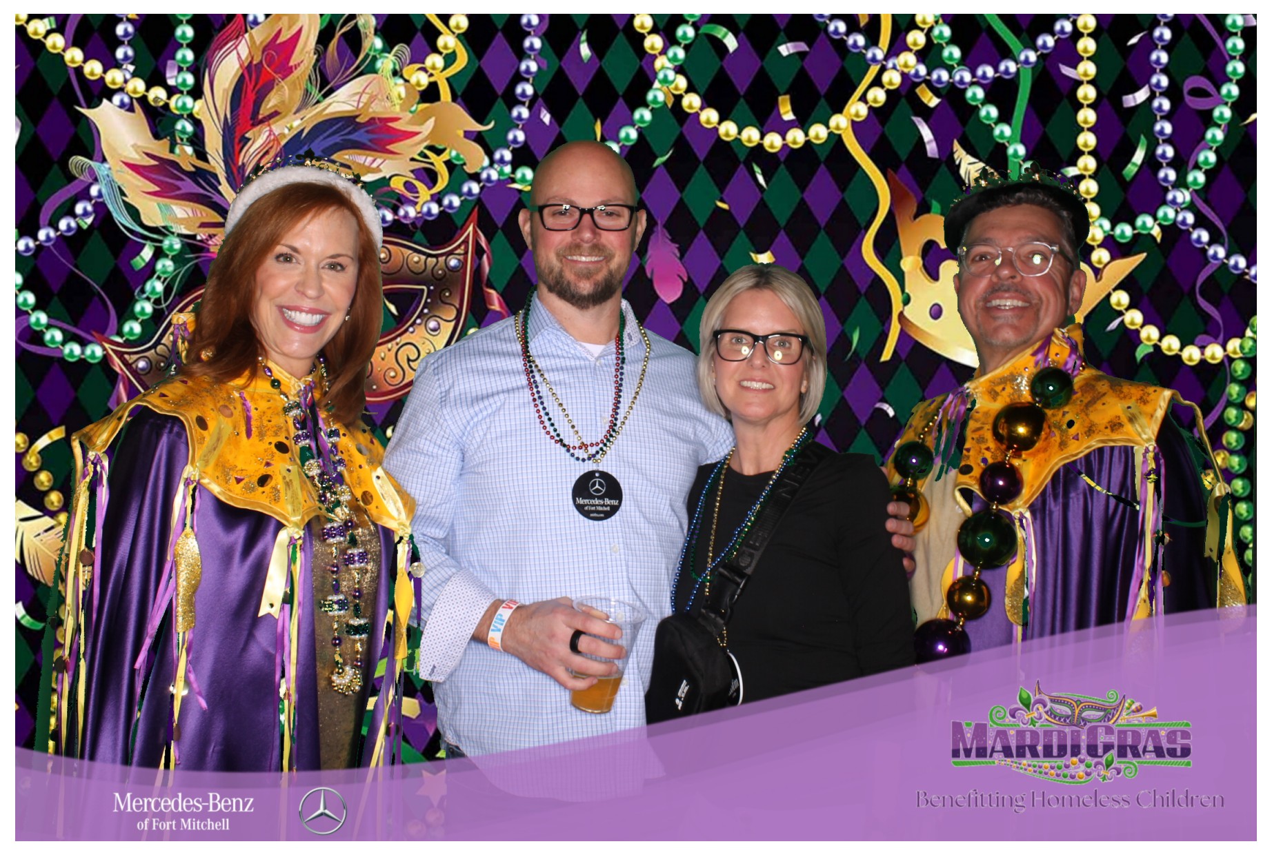 Jeff Wyler Foundation | View more photos from the event at gallery.photoboothcincy.com/u/PhotoBoothCincy/Jeff-Wyler-Foundation-1