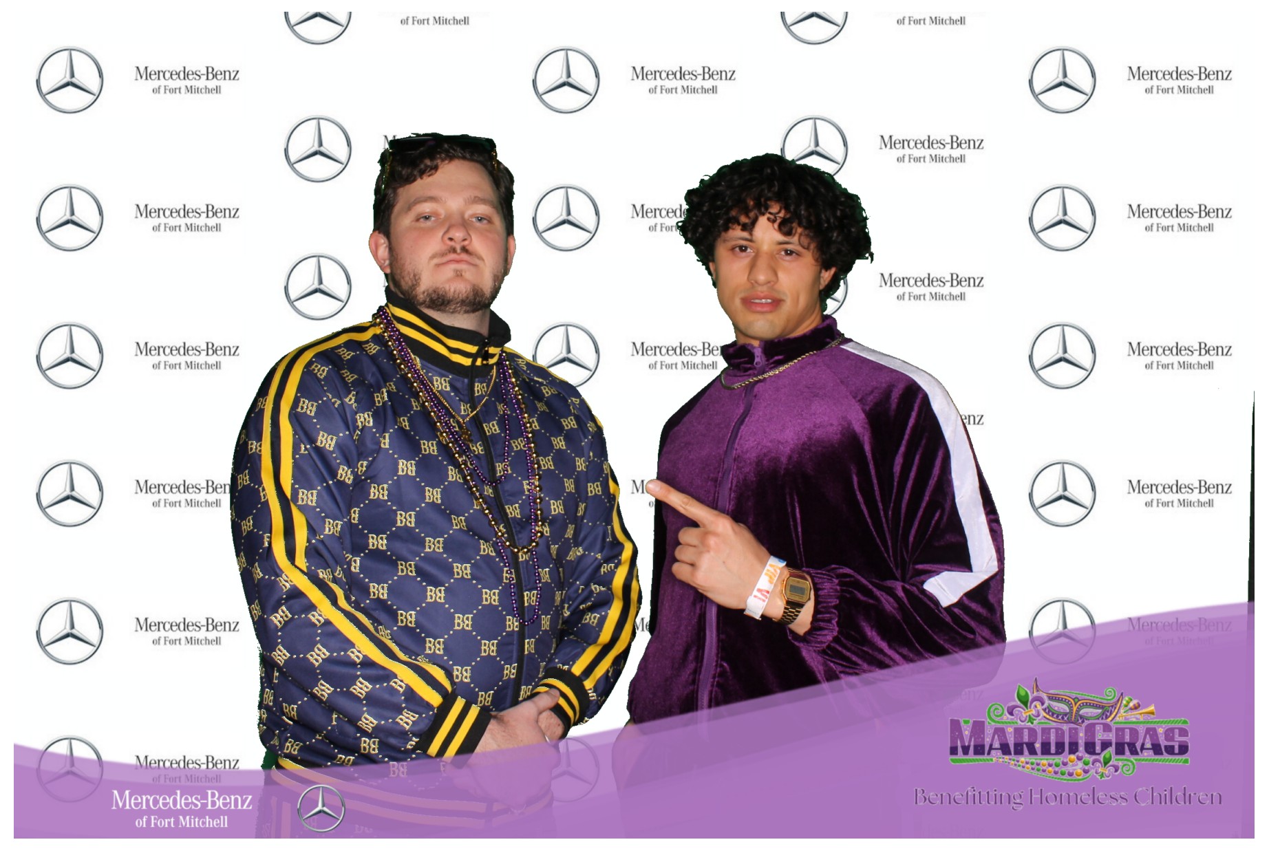 Jeff Wyler Foundation | View more photos from the event at gallery.photoboothcincy.com/u/PhotoBoothCincy/Jeff-Wyler-Foundation-1