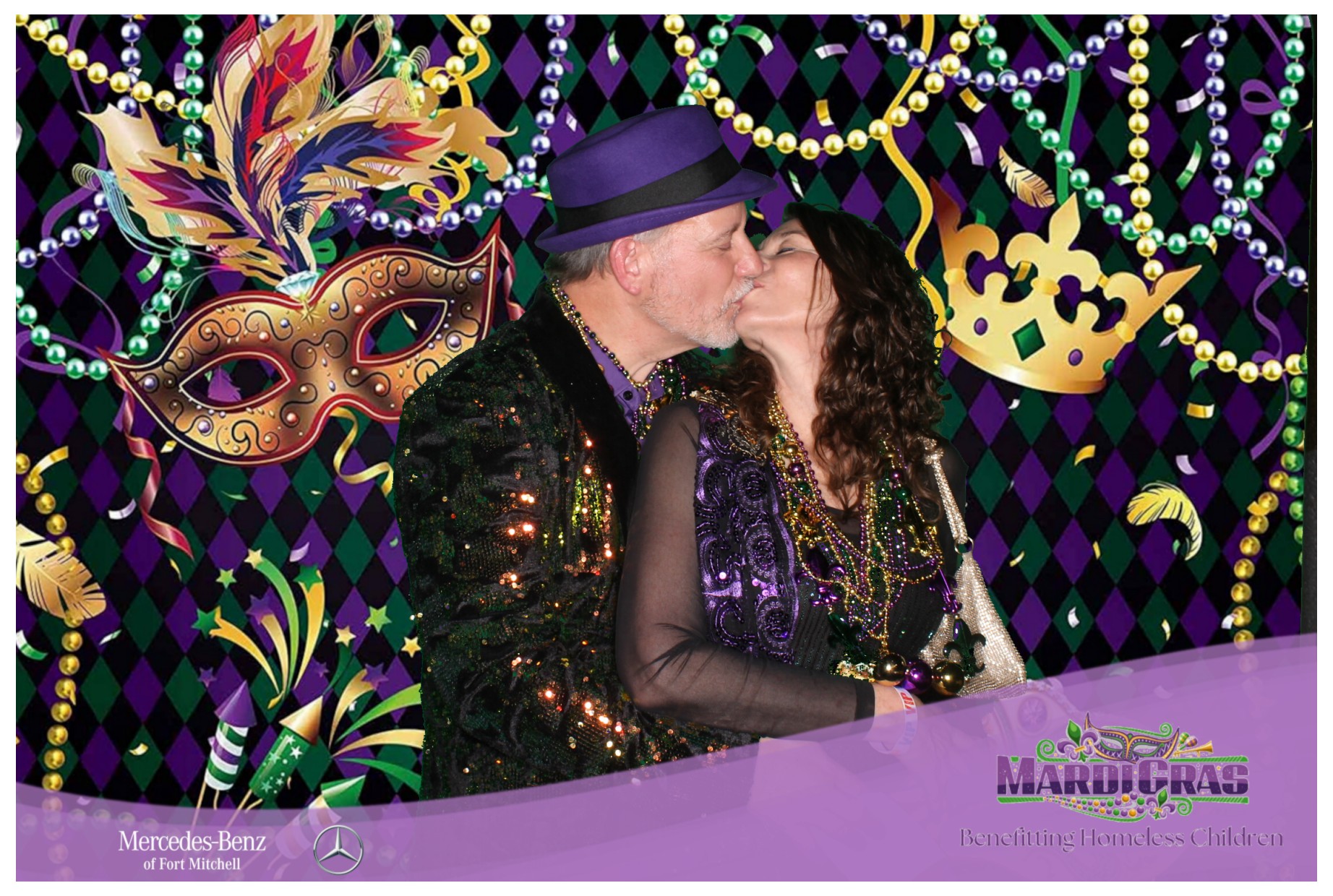 Jeff Wyler Foundation | View more photos from the event at gallery.photoboothcincy.com/u/PhotoBoothCincy/Jeff-Wyler-Foundation-1