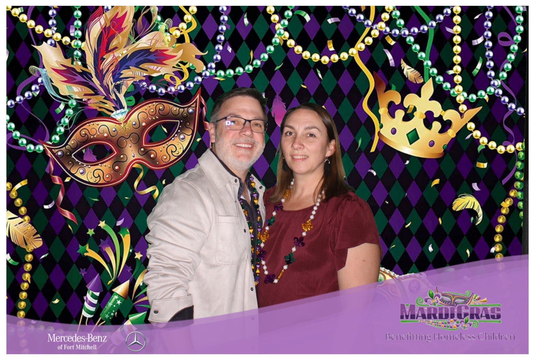 Jeff Wyler Foundation | View more photos from the event at gallery.photoboothcincy.com/u/PhotoBoothCincy/Jeff-Wyler-Foundation-1