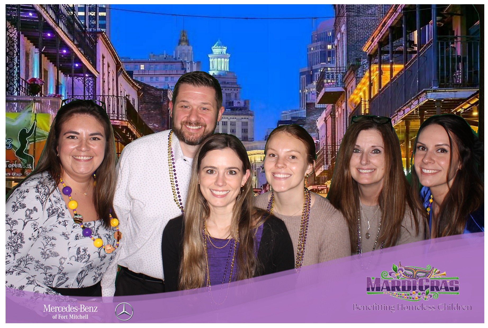 Jeff Wyler Foundation | View more photos from the event at gallery.photoboothcincy.com/u/PhotoBoothCincy/Jeff-Wyler-Foundation-1