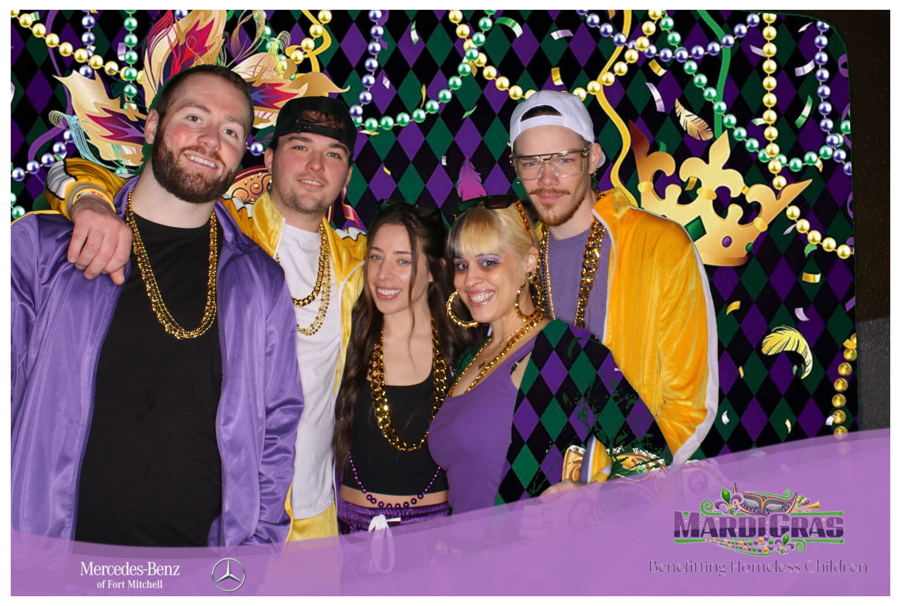 Jeff Wyler Foundation | View more photos from the event at gallery.photoboothcincy.com/u/PhotoBoothCincy/Jeff-Wyler-Foundation-1