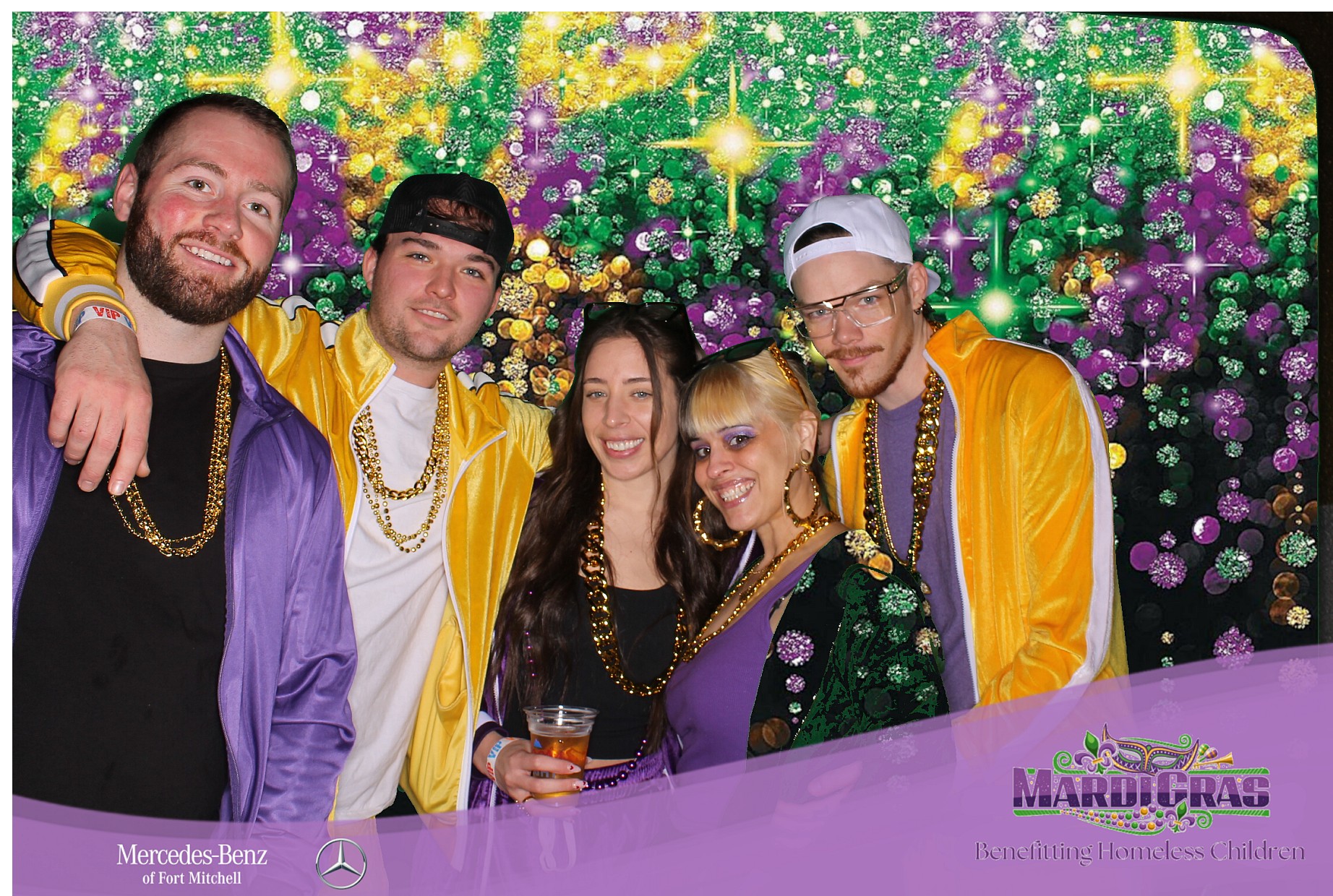 Jeff Wyler Foundation | View more photos from the event at gallery.photoboothcincy.com/u/PhotoBoothCincy/Jeff-Wyler-Foundation-1