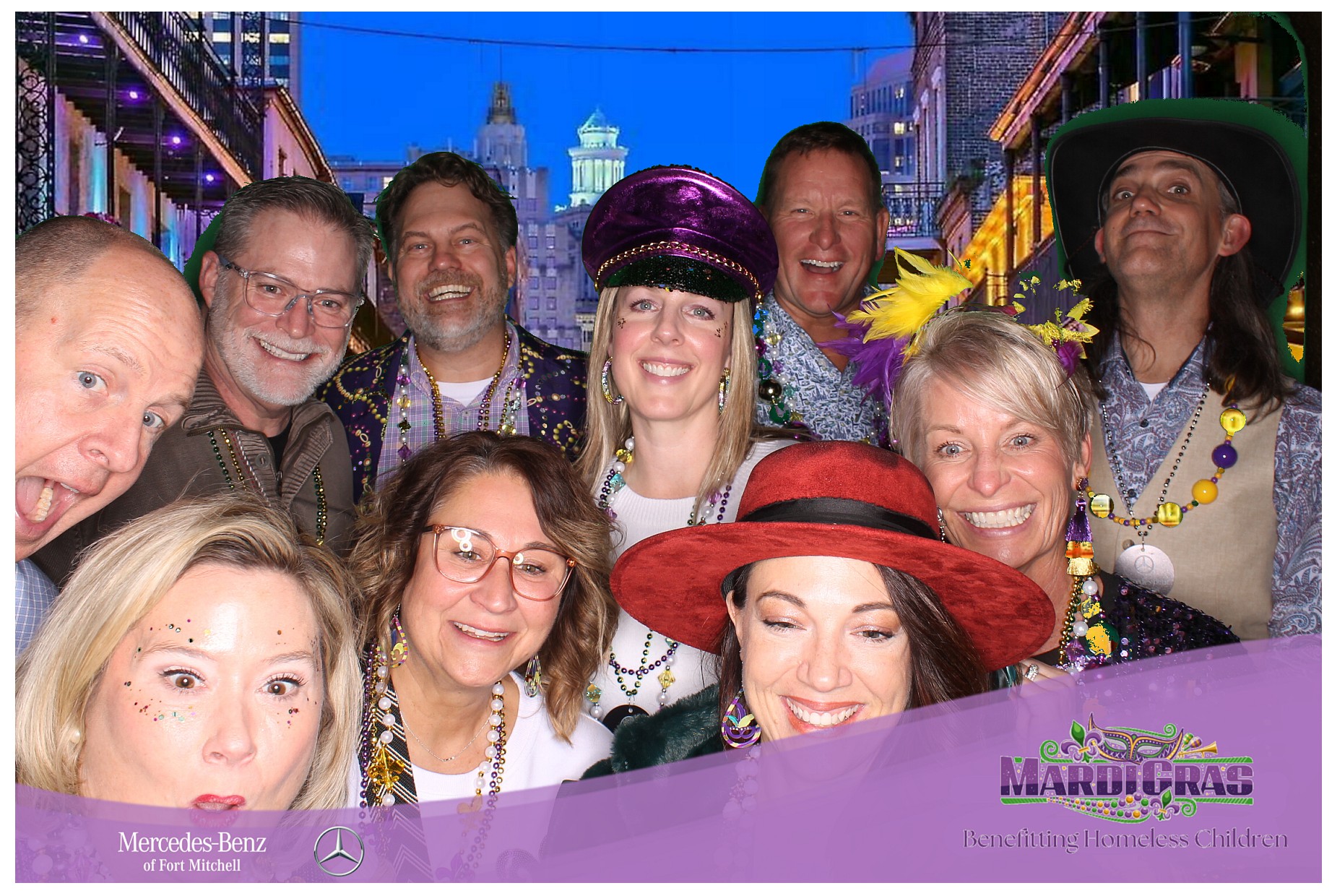 Jeff Wyler Foundation | View more photos from the event at gallery.photoboothcincy.com/u/PhotoBoothCincy/Jeff-Wyler-Foundation-1