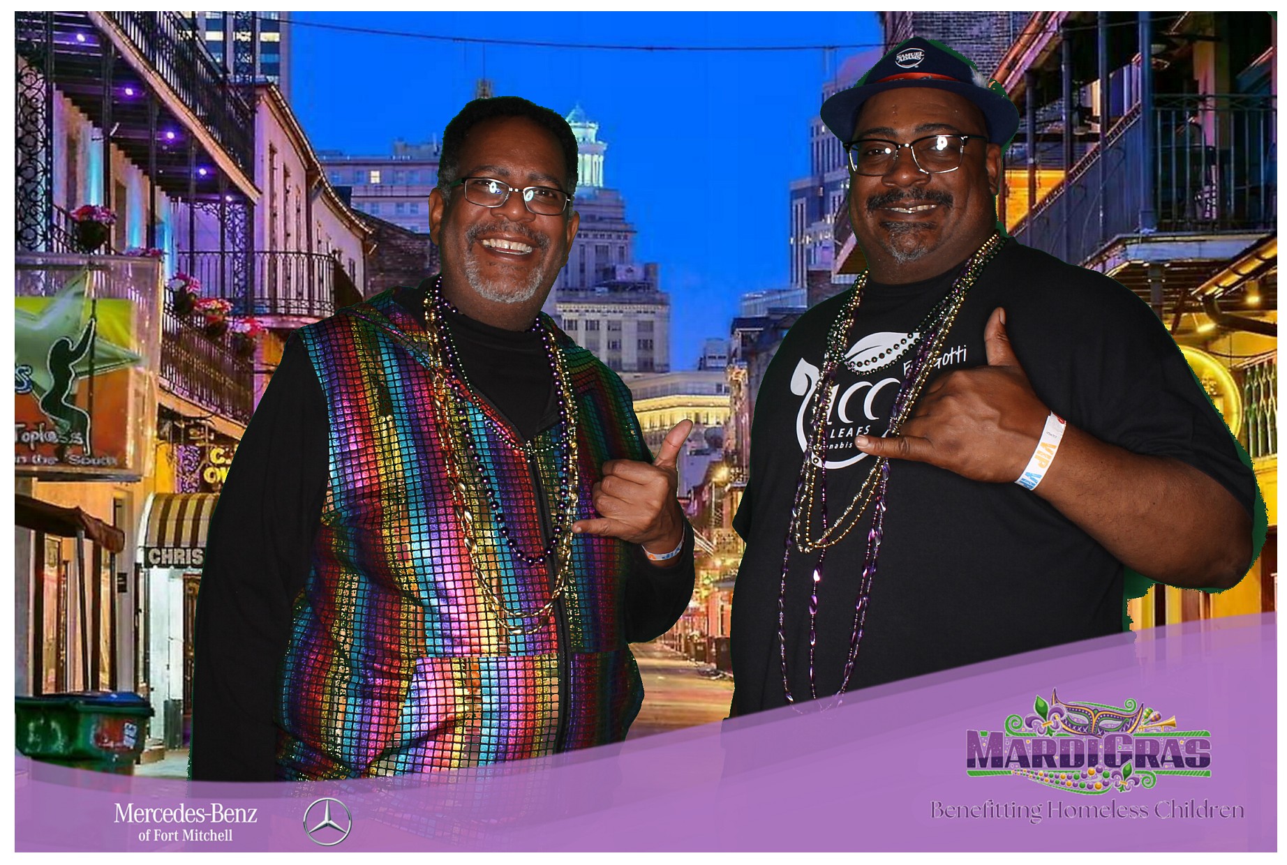 Jeff Wyler Foundation | View more photos from the event at gallery.photoboothcincy.com/u/PhotoBoothCincy/Jeff-Wyler-Foundation-1