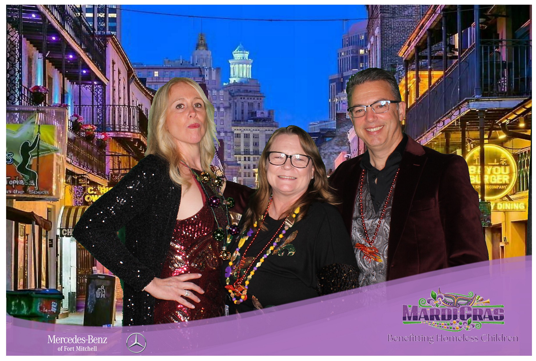 Jeff Wyler Foundation | View more photos from the event at gallery.photoboothcincy.com/u/PhotoBoothCincy/Jeff-Wyler-Foundation-1
