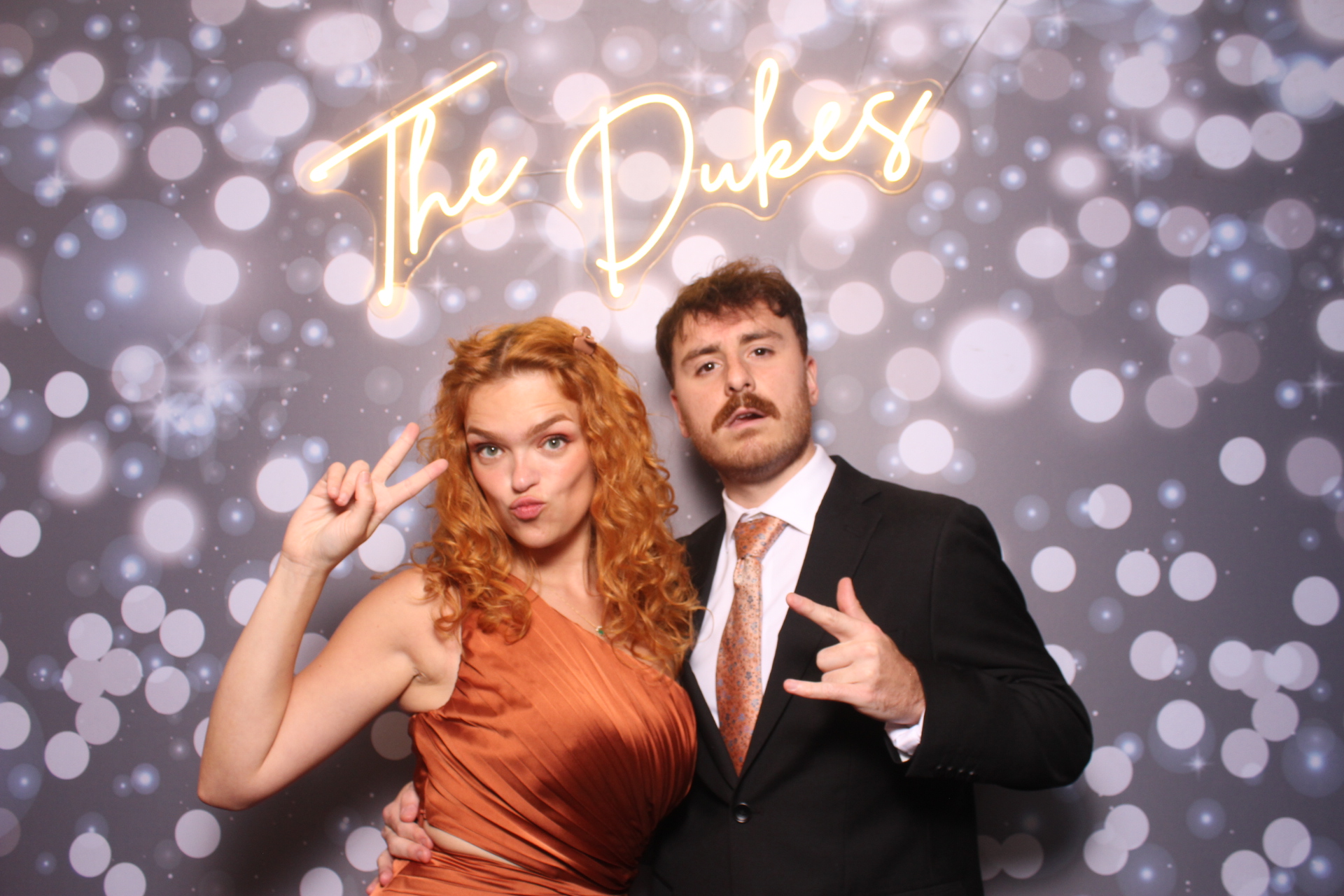 Jenna & Zack Reception | View more photos from the event at gallery.photoboothcincy.com/u/PhotoBoothCincy/Jenna-Zack-Reception