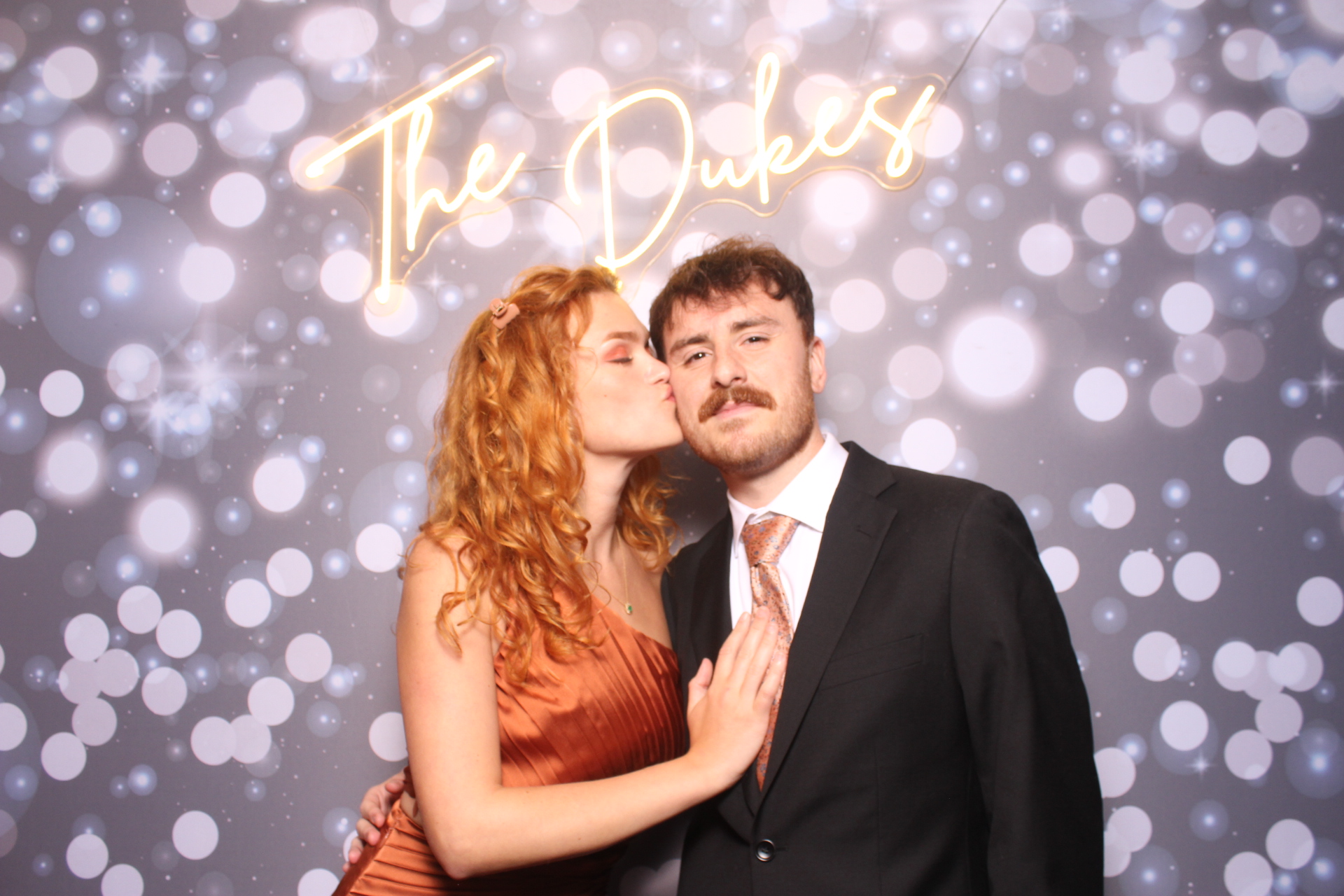 Jenna & Zack Reception | View more photos from the event at gallery.photoboothcincy.com/u/PhotoBoothCincy/Jenna-Zack-Reception