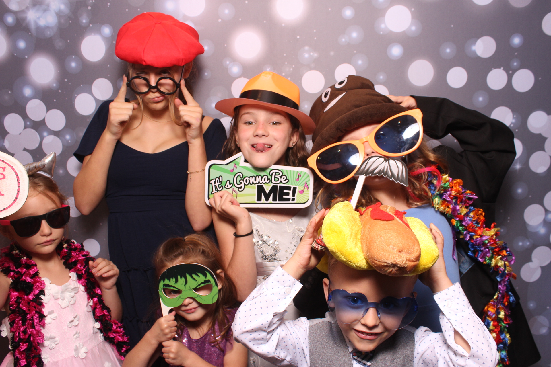 Jenna & Zack Reception | View more photos from the event at gallery.photoboothcincy.com/u/PhotoBoothCincy/Jenna-Zack-Reception