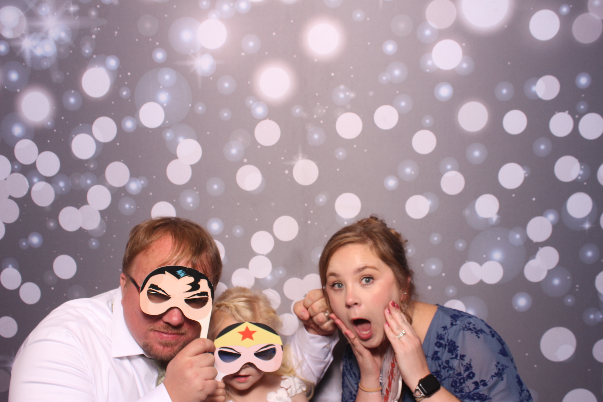 Jenna & Zack Reception | View more photos from the event at gallery.photoboothcincy.com/u/PhotoBoothCincy/Jenna-Zack-Reception
