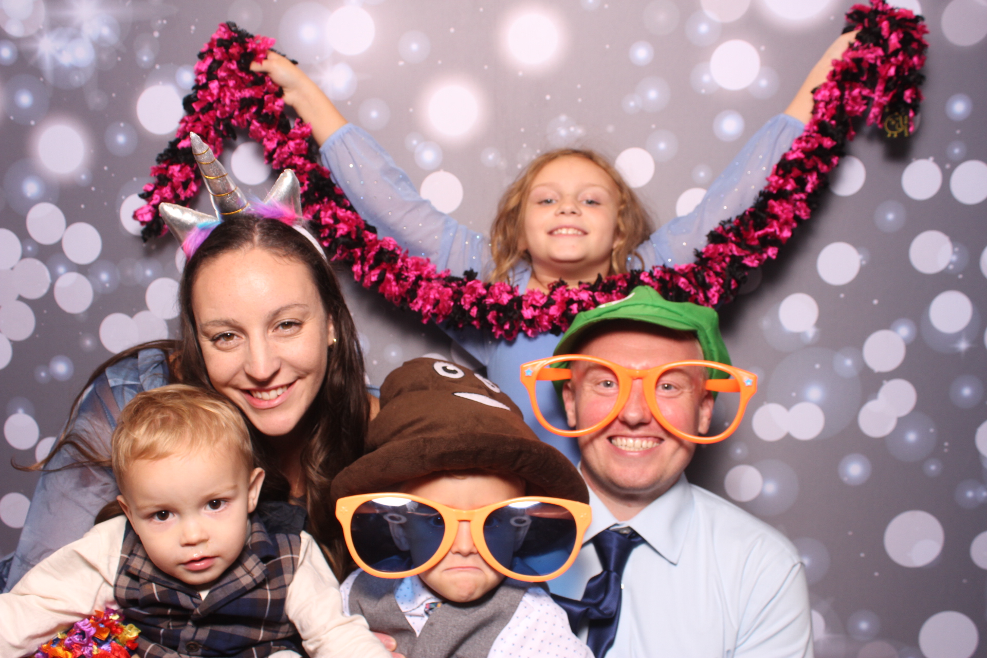 Jenna & Zack Reception | View more photos from the event at gallery.photoboothcincy.com/u/PhotoBoothCincy/Jenna-Zack-Reception