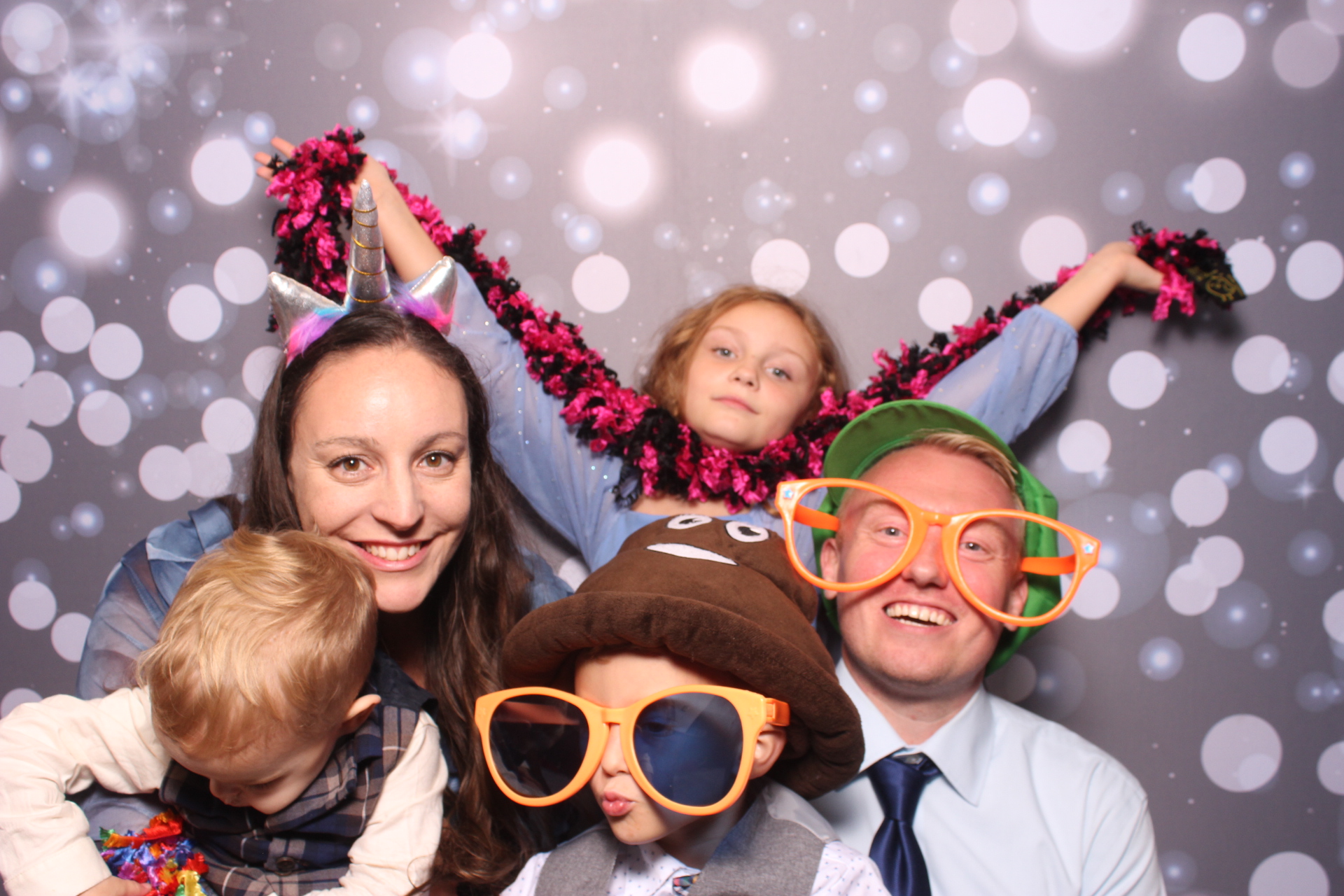 Jenna & Zack Reception | View more photos from the event at gallery.photoboothcincy.com/u/PhotoBoothCincy/Jenna-Zack-Reception