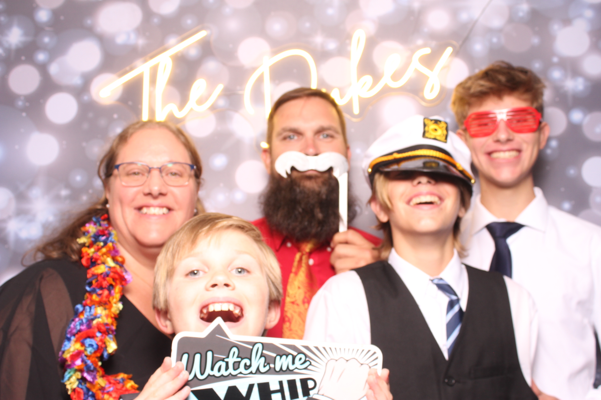 Jenna & Zack Reception | View more photos from the event at gallery.photoboothcincy.com/u/PhotoBoothCincy/Jenna-Zack-Reception