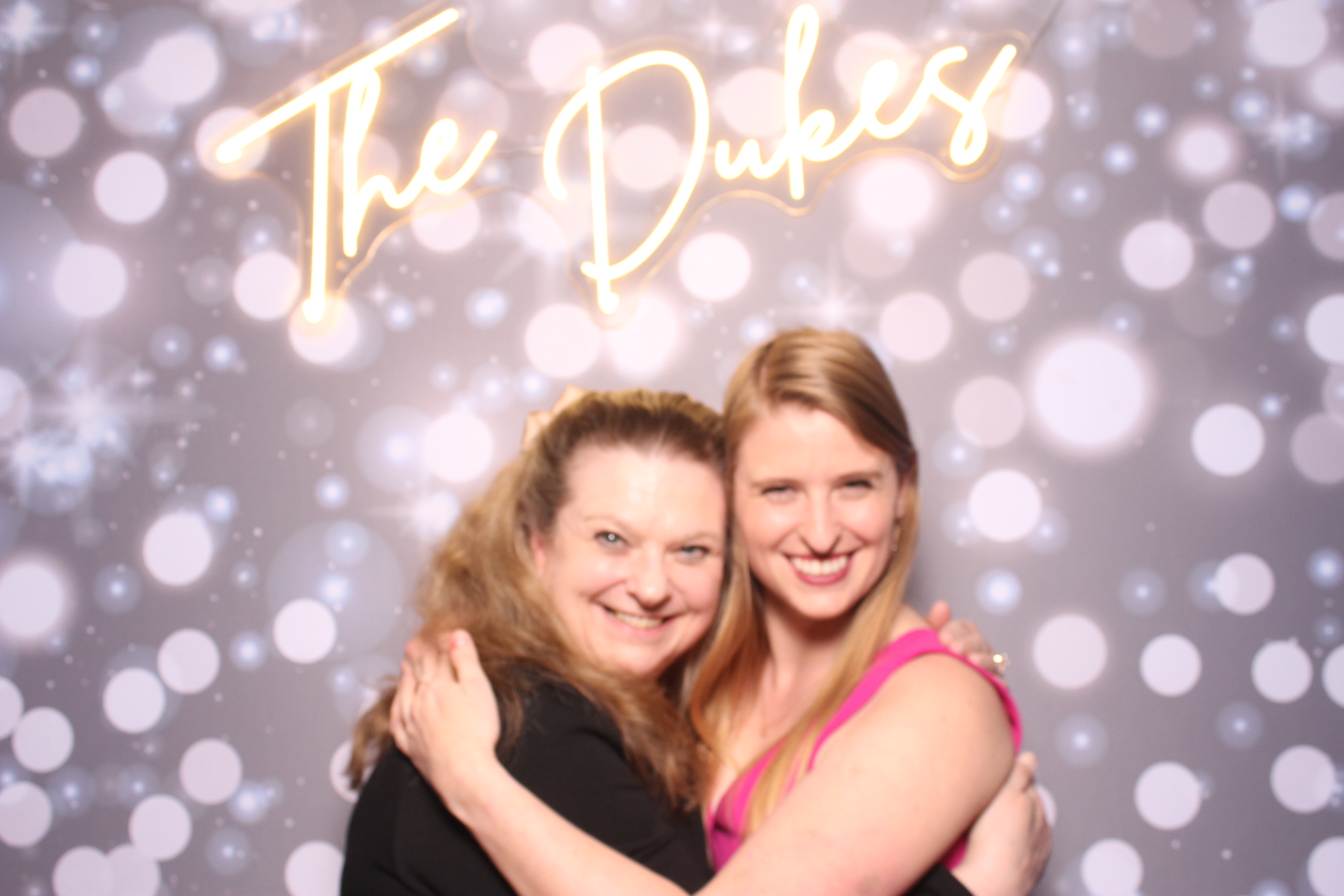 Jenna & Zack Reception | View more photos from the event at gallery.photoboothcincy.com/u/PhotoBoothCincy/Jenna-Zack-Reception