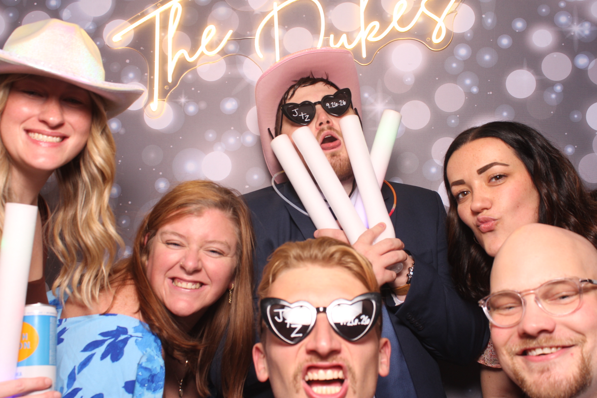 Jenna & Zack Reception | View more photos from the event at gallery.photoboothcincy.com/u/PhotoBoothCincy/Jenna-Zack-Reception