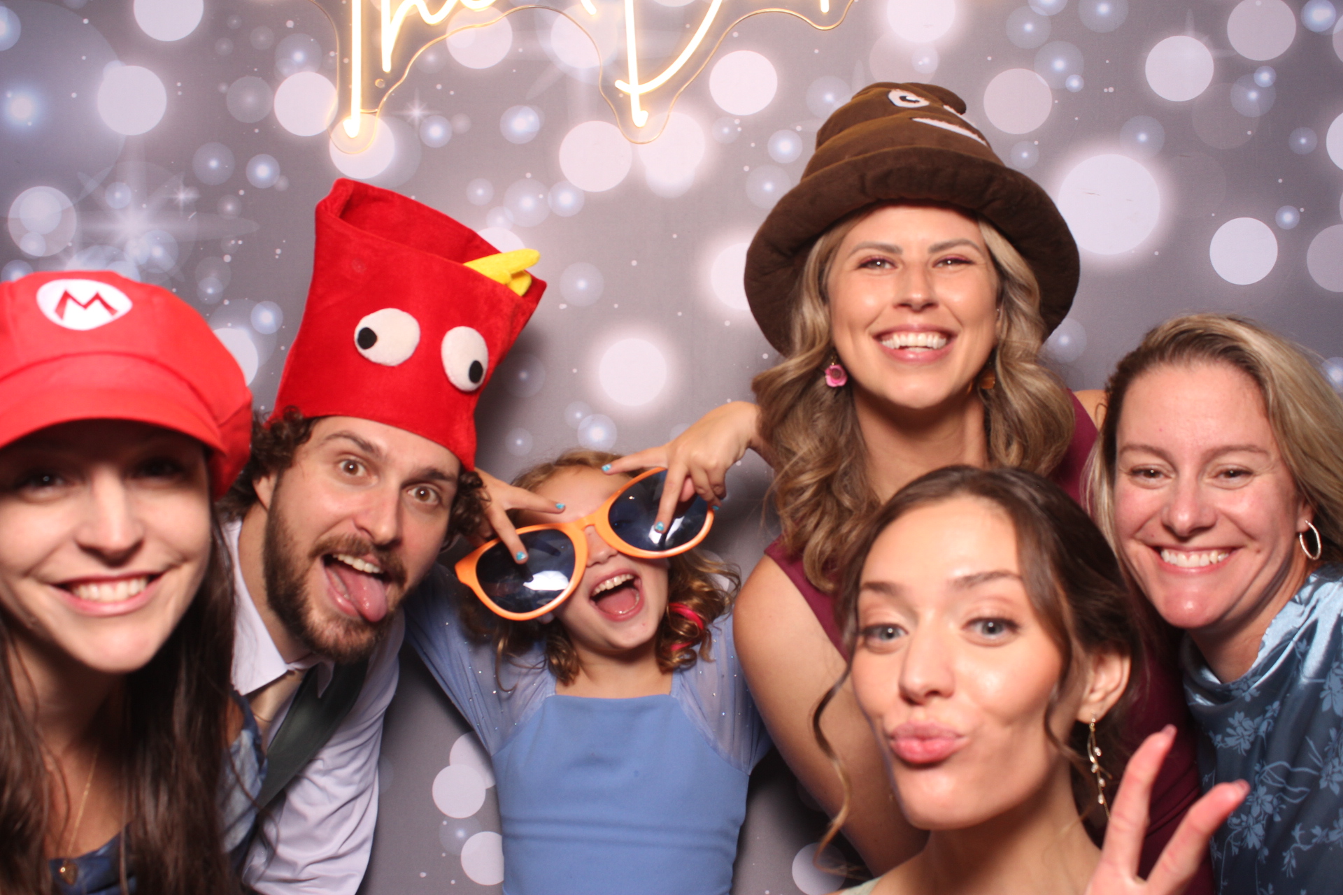 Jenna & Zack Reception | View more photos from the event at gallery.photoboothcincy.com/u/PhotoBoothCincy/Jenna-Zack-Reception