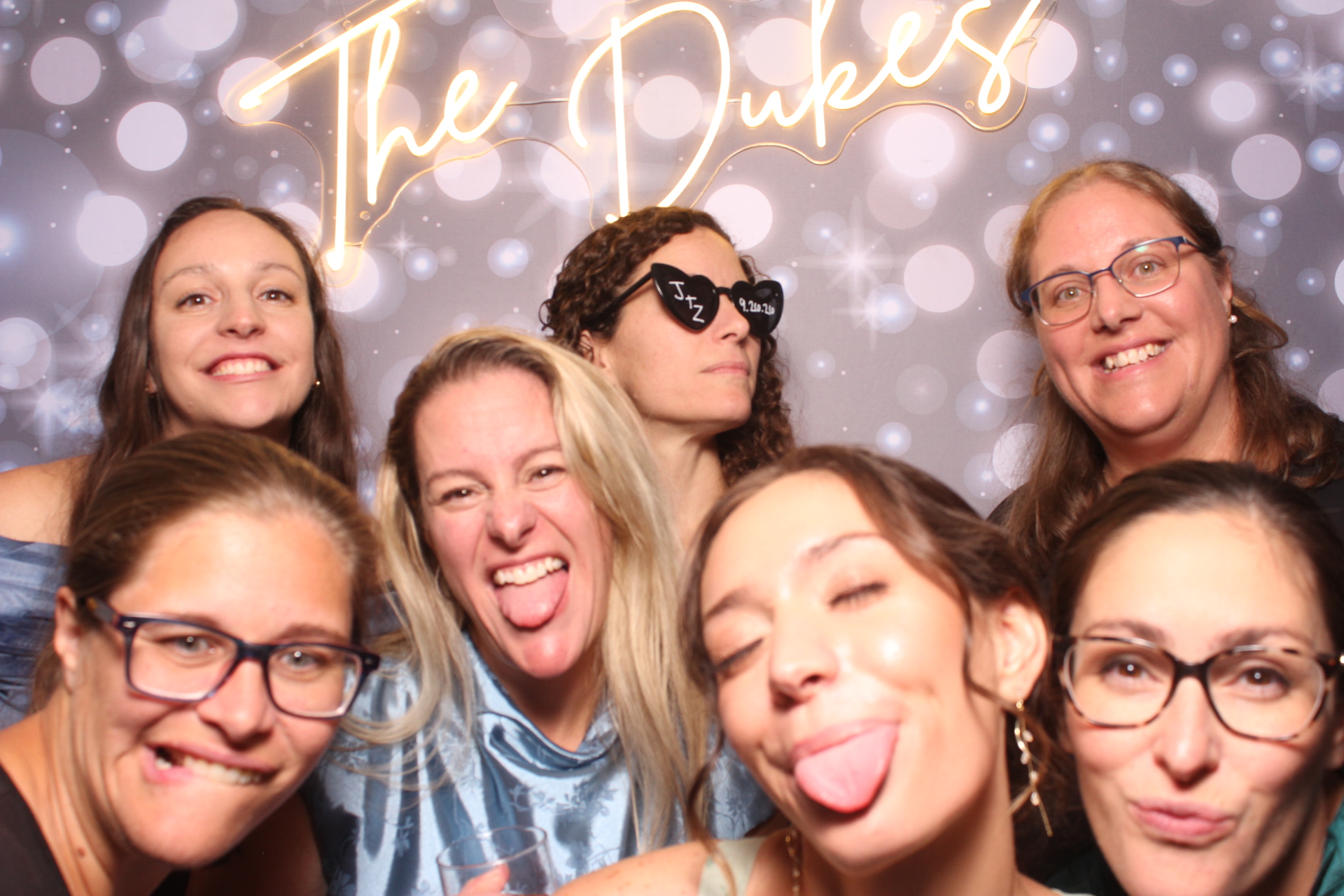 Jenna & Zack Reception | View more photos from the event at gallery.photoboothcincy.com/u/PhotoBoothCincy/Jenna-Zack-Reception