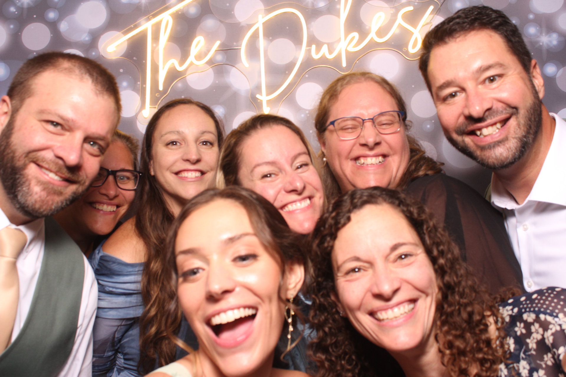 Jenna & Zack Reception | View more photos from the event at gallery.photoboothcincy.com/u/PhotoBoothCincy/Jenna-Zack-Reception