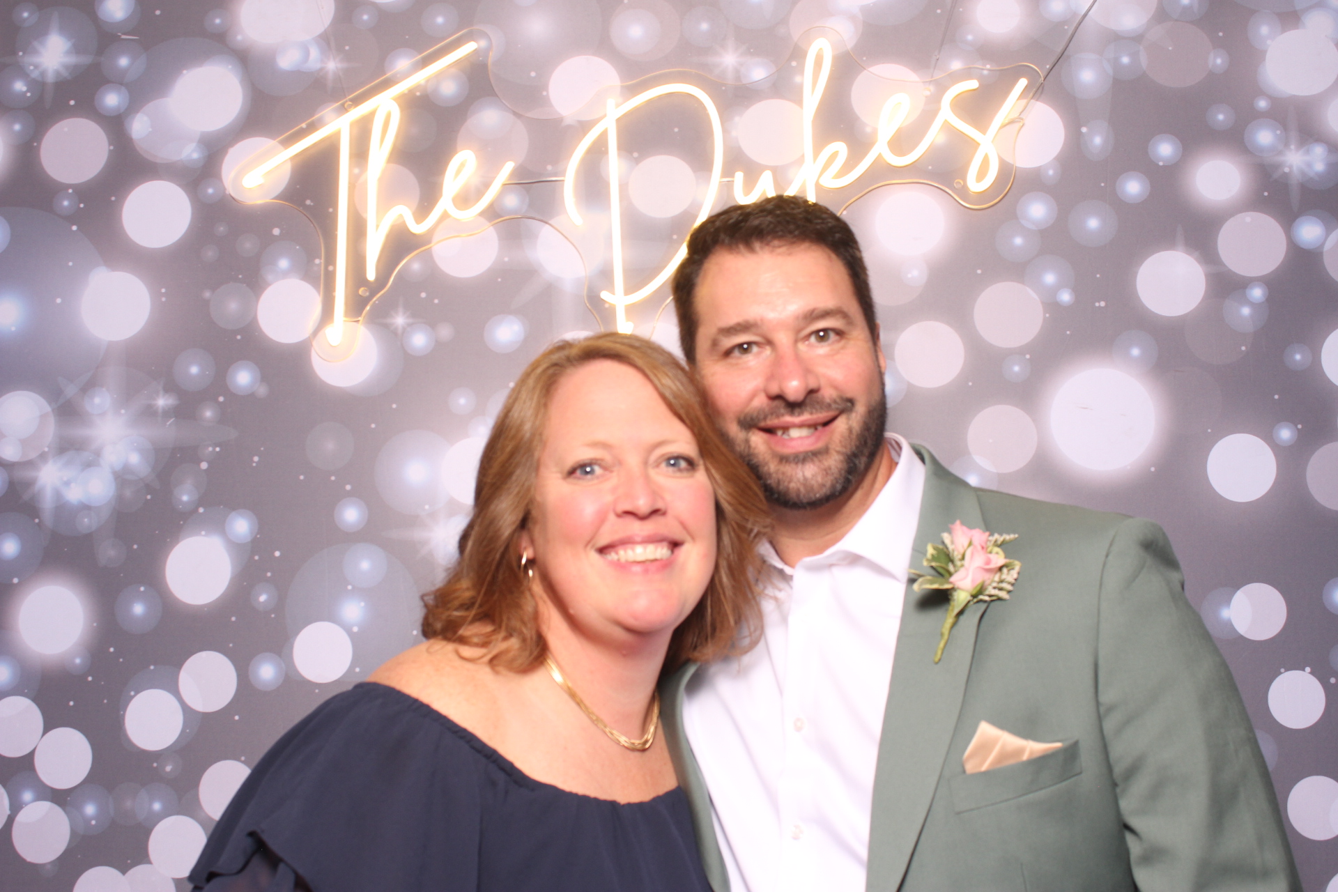 Jenna & Zack Reception | View more photos from the event at gallery.photoboothcincy.com/u/PhotoBoothCincy/Jenna-Zack-Reception