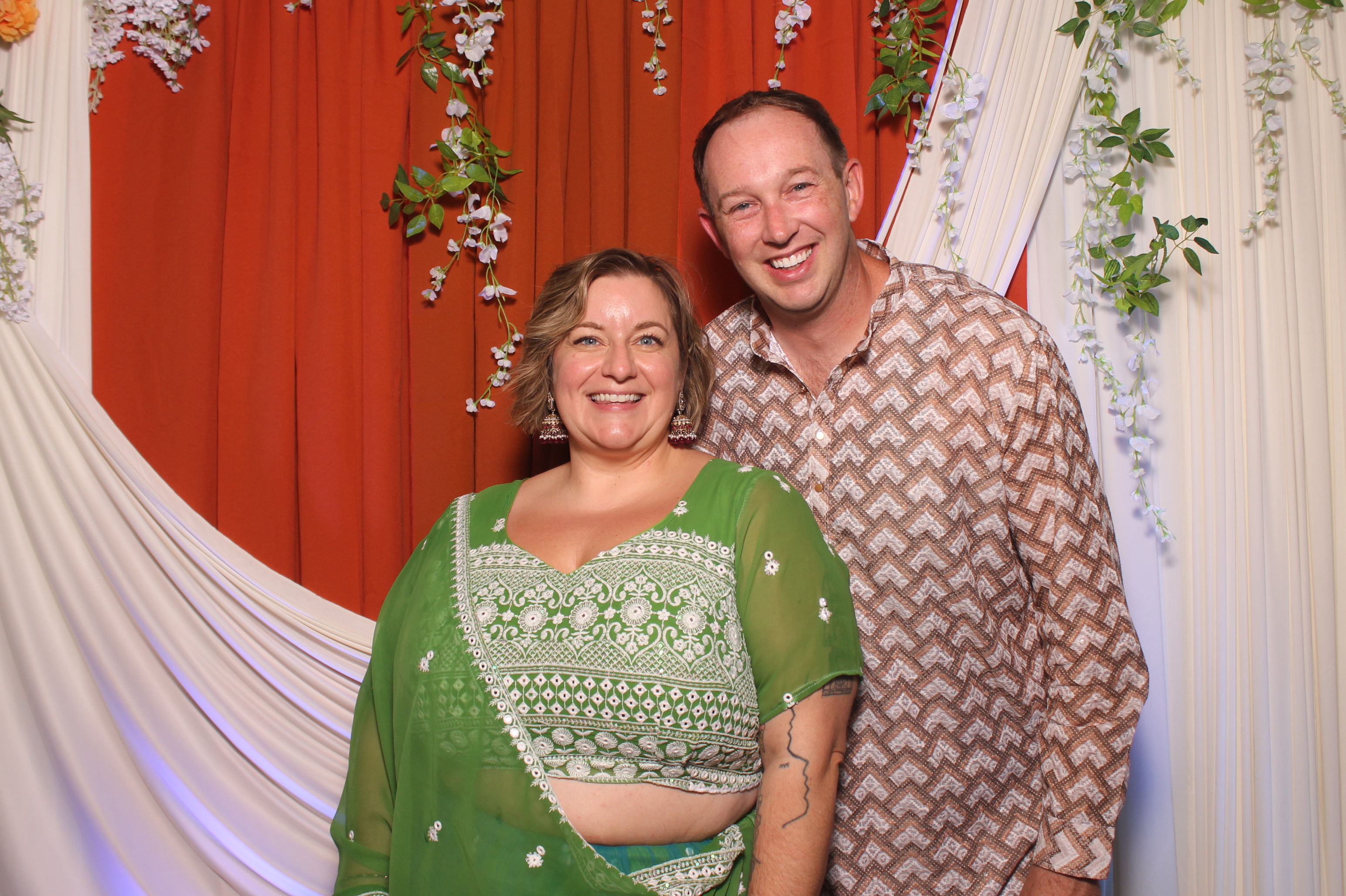 Jessica & Rudra Wedding | View more photos from the event at gallery.photoboothcincy.com/u/PhotoBoothCincy/Jessica-Rudra-Wedding