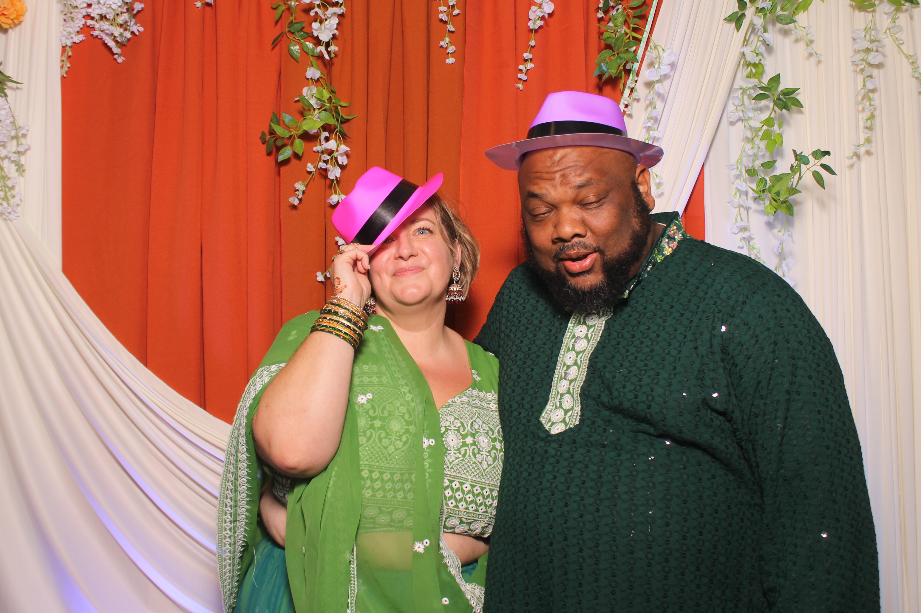 Jessica & Rudra Wedding | View more photos from the event at gallery.photoboothcincy.com/u/PhotoBoothCincy/Jessica-Rudra-Wedding