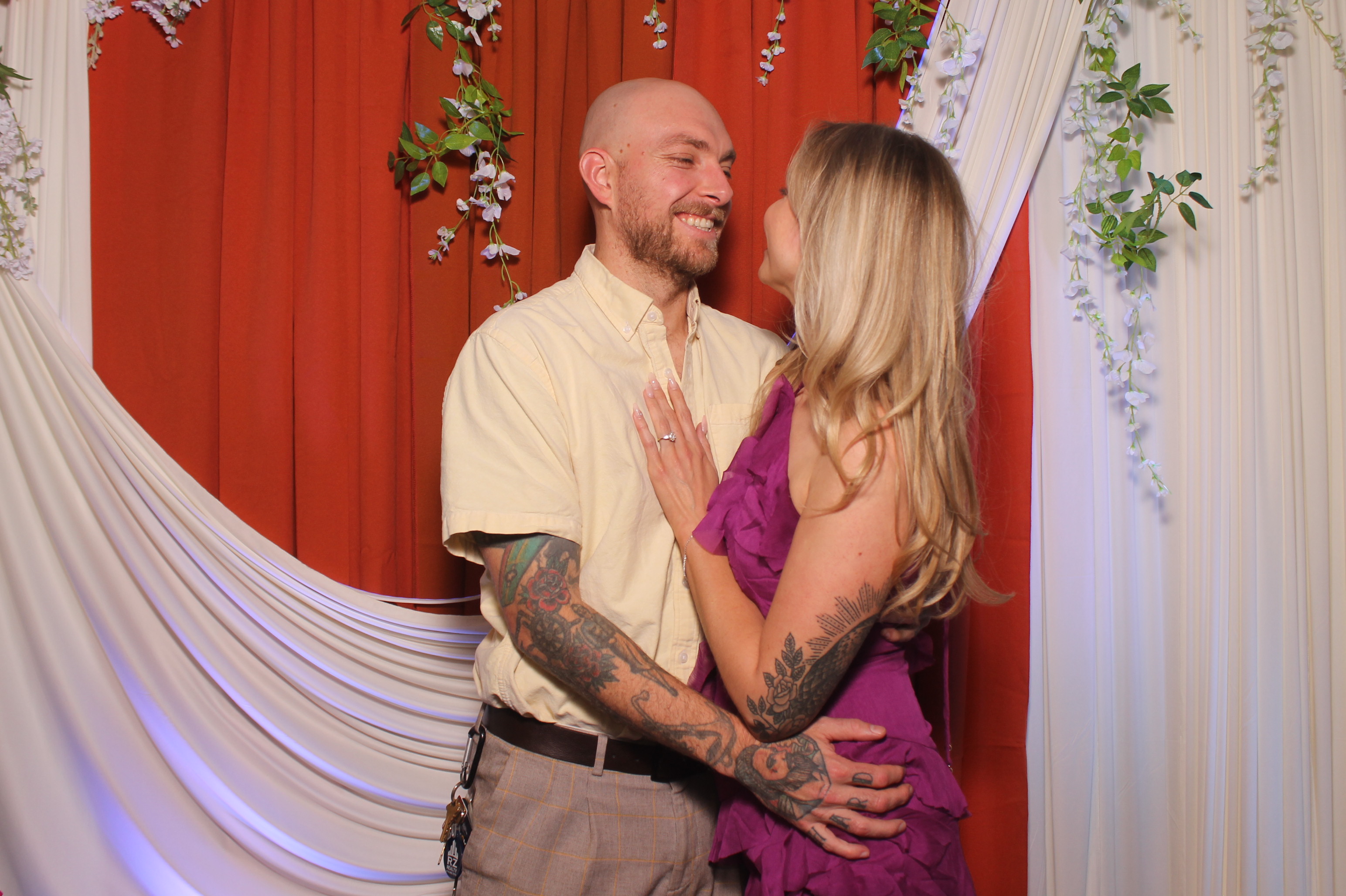 Jessica & Rudra Wedding | View more photos from the event at gallery.photoboothcincy.com/u/PhotoBoothCincy/Jessica-Rudra-Wedding
