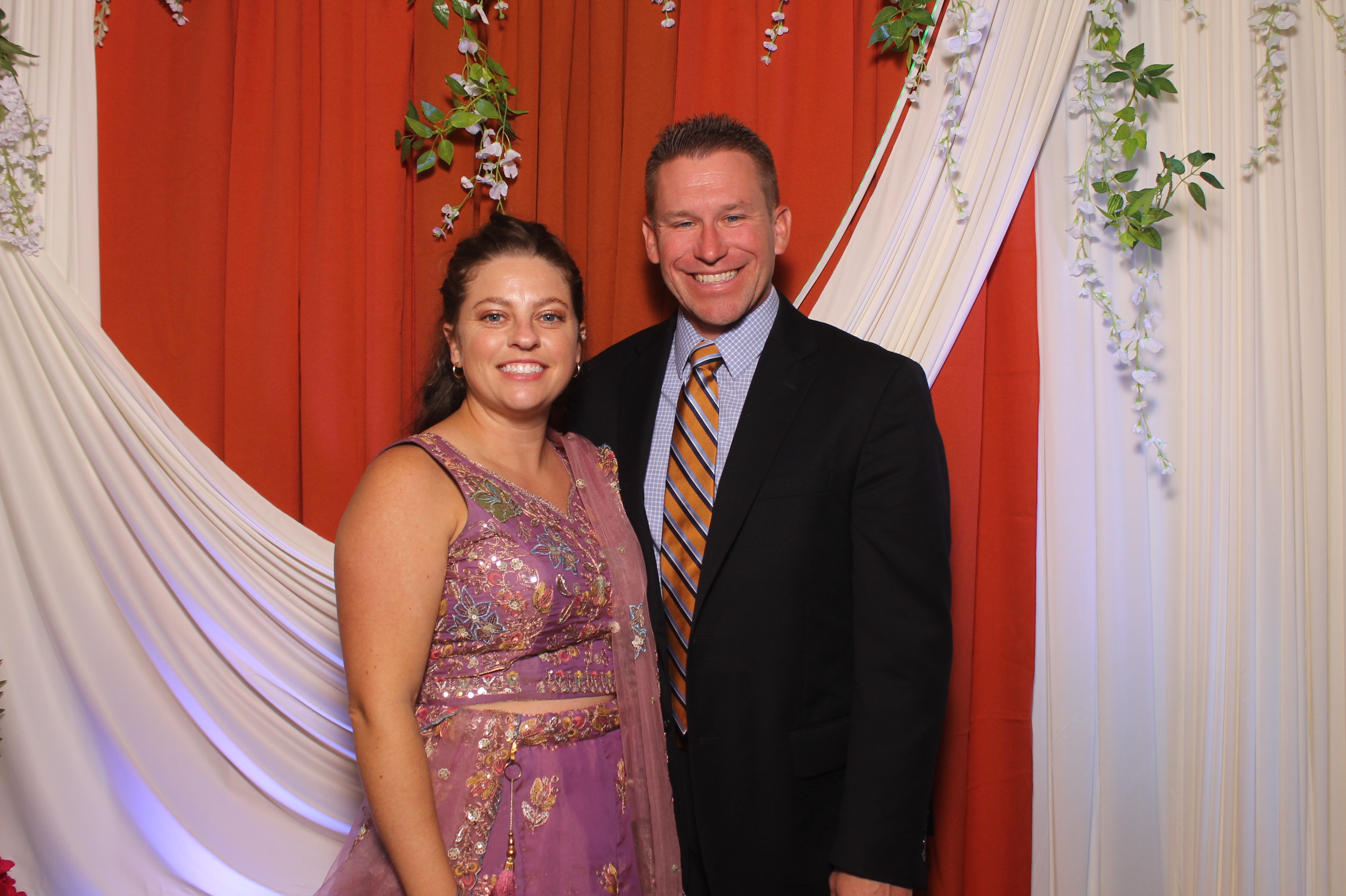 Jessica & Rudra Wedding | View more photos from the event at gallery.photoboothcincy.com/u/PhotoBoothCincy/Jessica-Rudra-Wedding