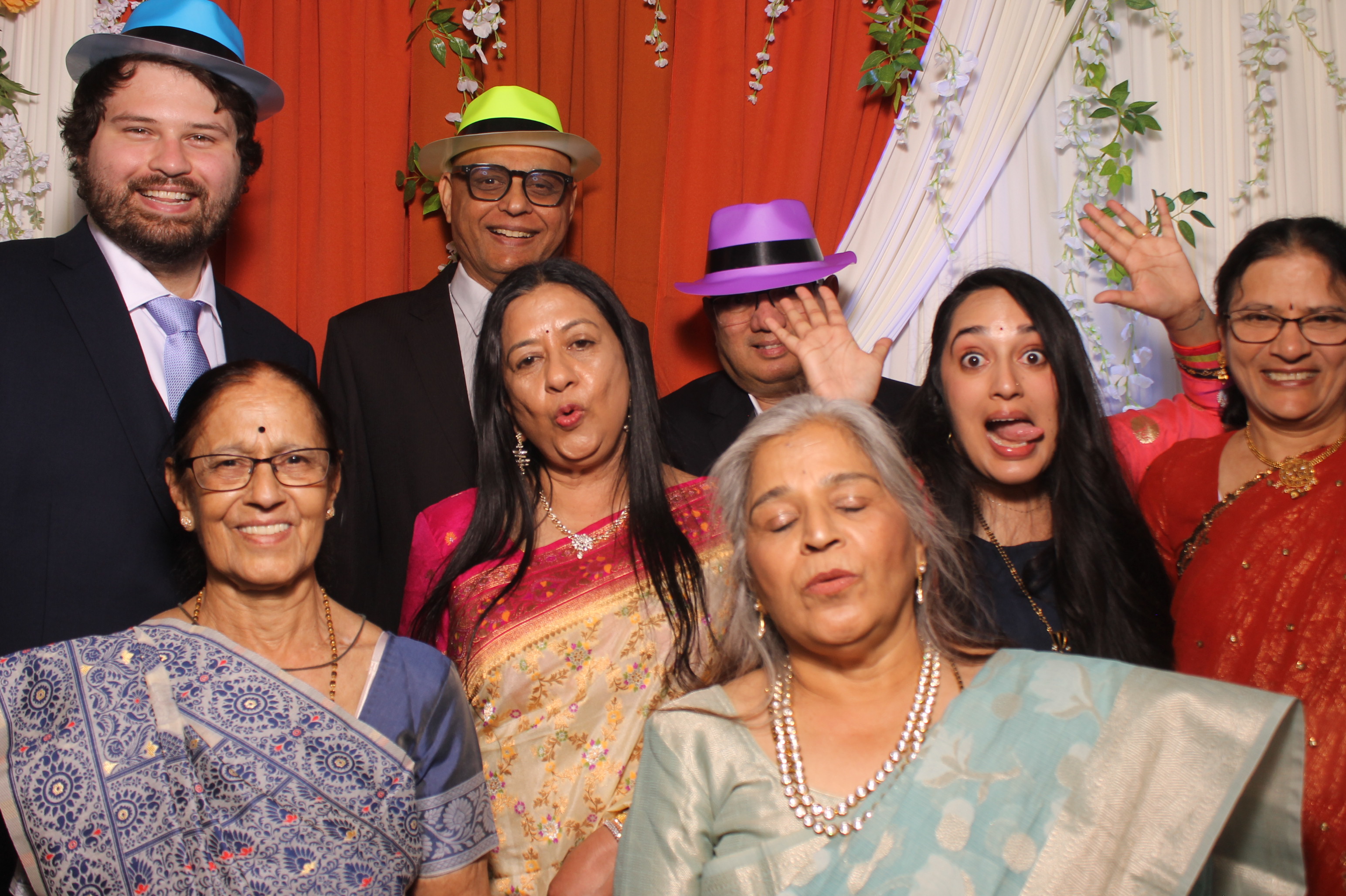Jessica & Rudra Wedding | View more photos from the event at gallery.photoboothcincy.com/u/PhotoBoothCincy/Jessica-Rudra-Wedding