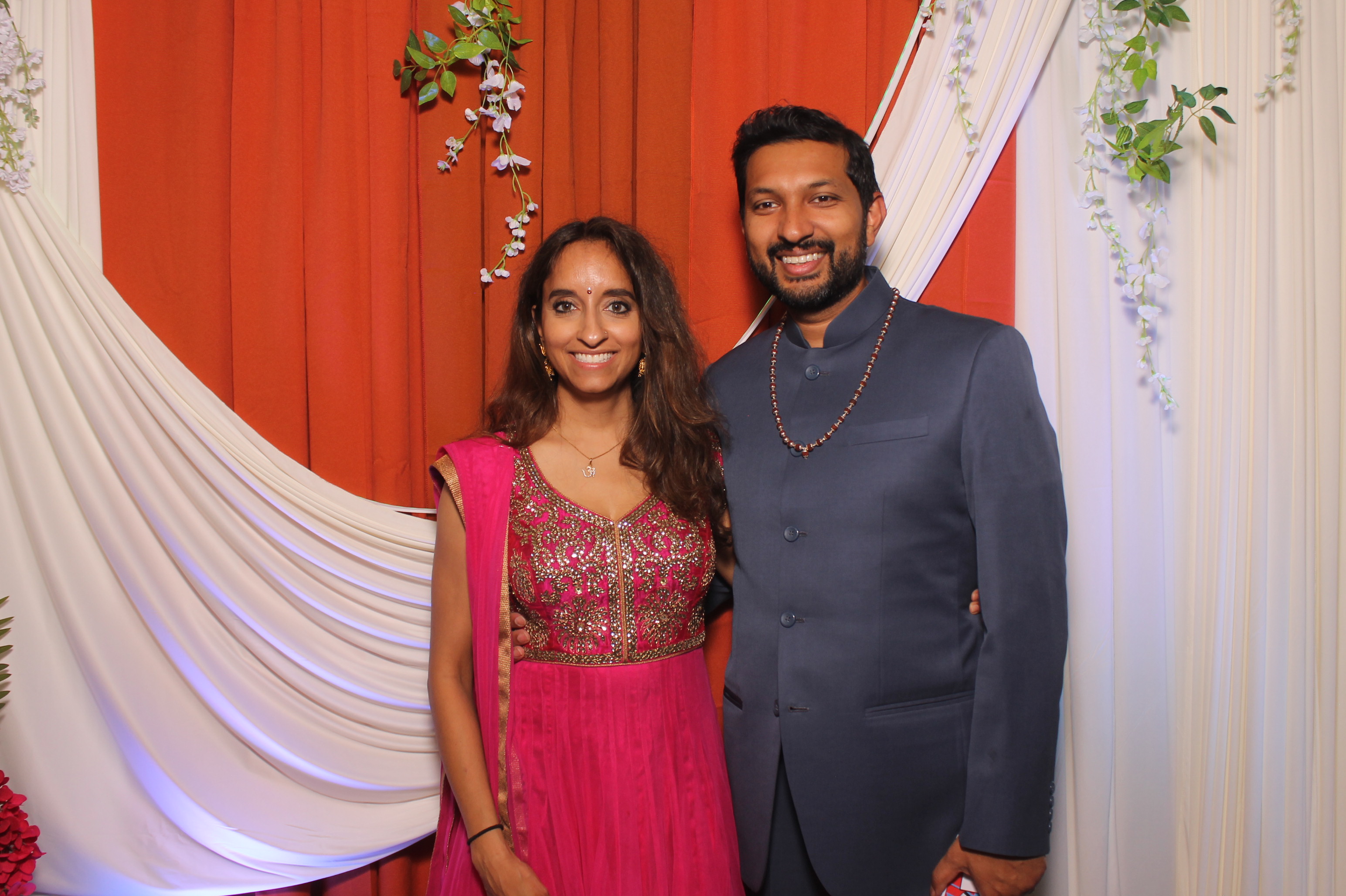 Jessica & Rudra Wedding | View more photos from the event at gallery.photoboothcincy.com/u/PhotoBoothCincy/Jessica-Rudra-Wedding