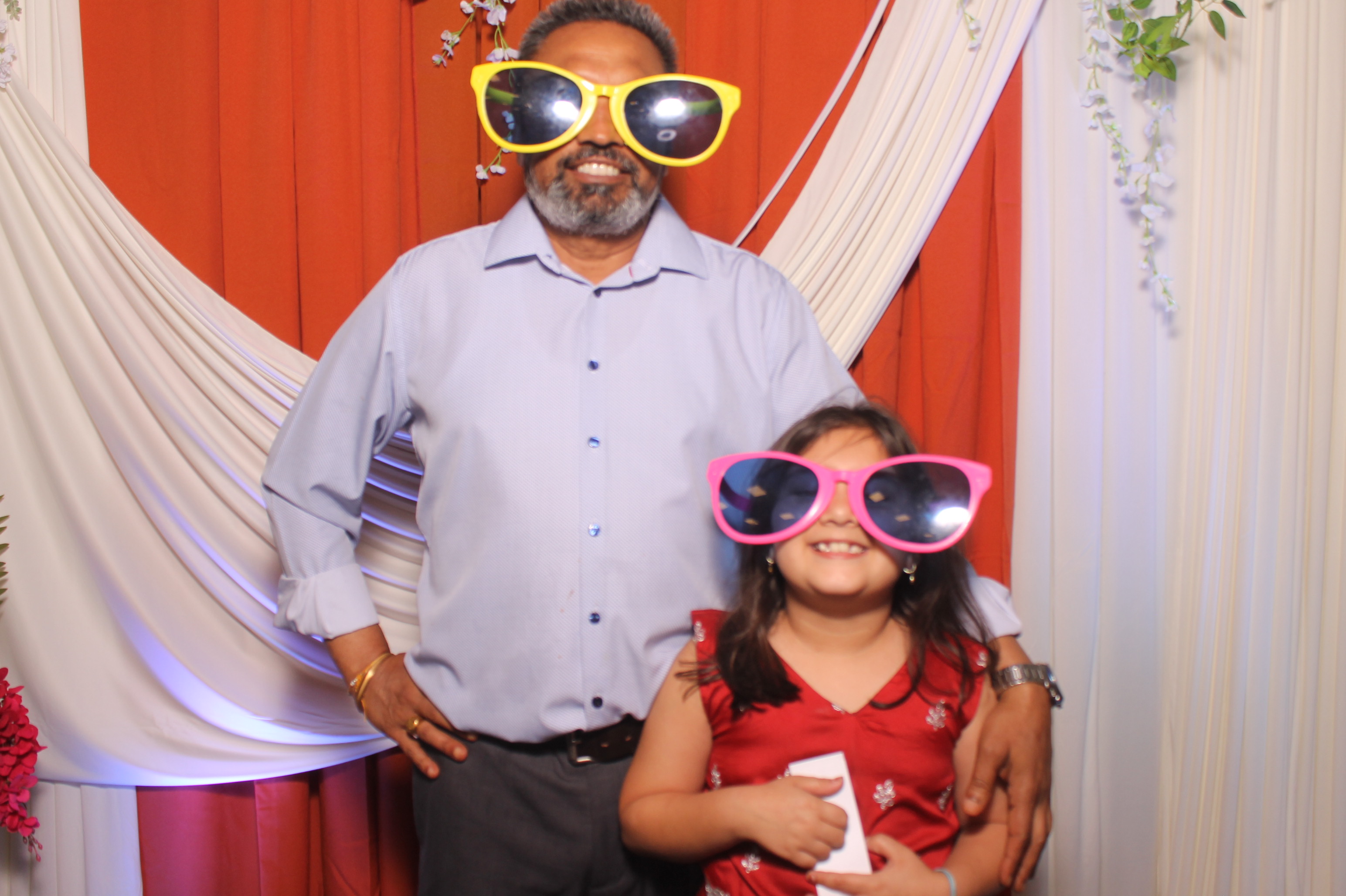 Jessica & Rudra Wedding | View more photos from the event at gallery.photoboothcincy.com/u/PhotoBoothCincy/Jessica-Rudra-Wedding