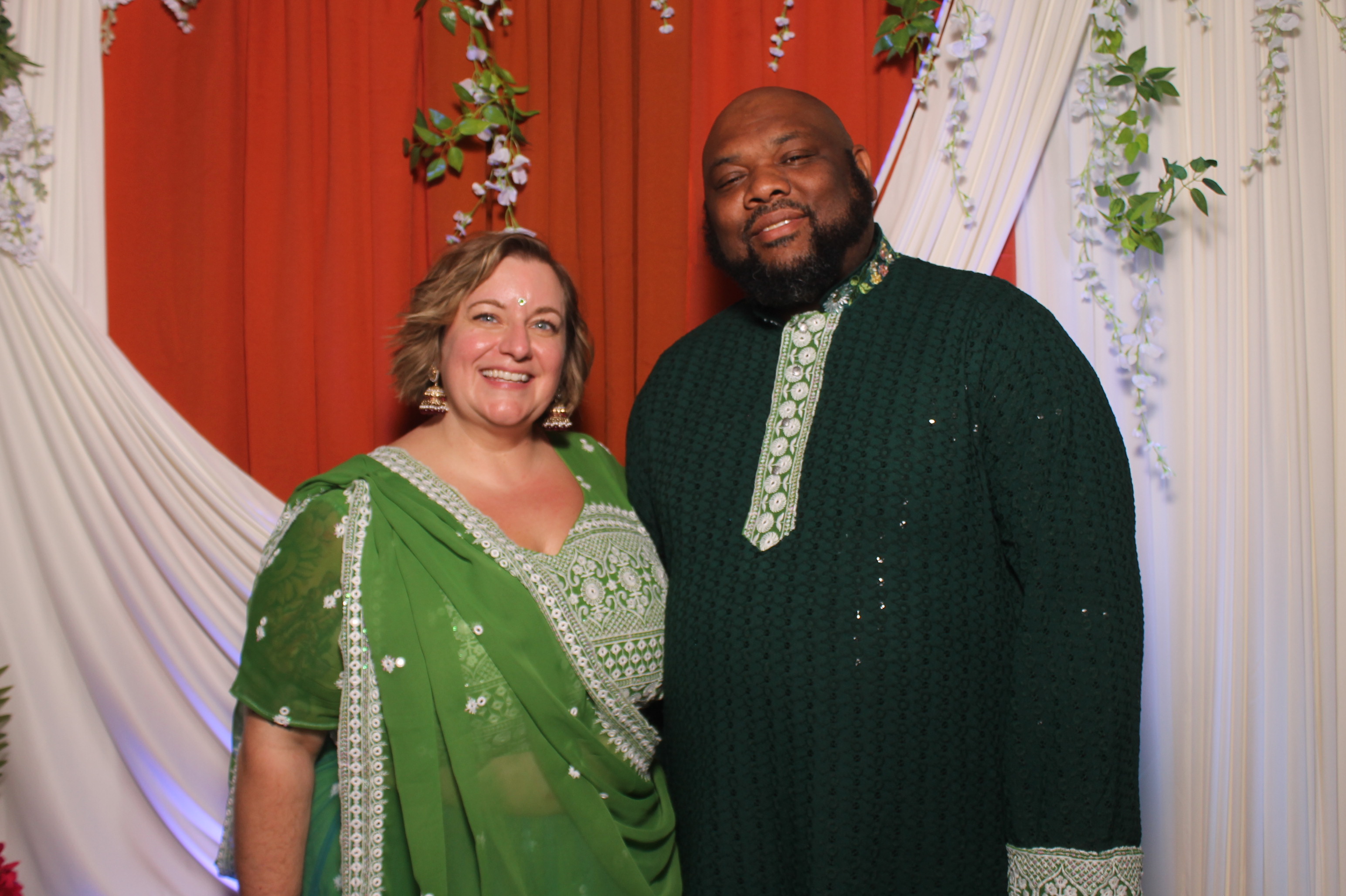 Jessica & Rudra Wedding | View more photos from the event at gallery.photoboothcincy.com/u/PhotoBoothCincy/Jessica-Rudra-Wedding