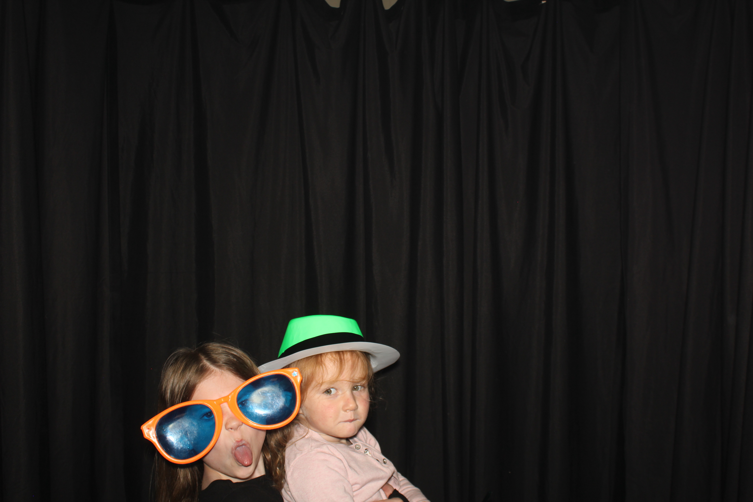 Jess's 40th Surprise Party!! | View more photos from the event at gallery.photoboothcincy.com/u/PhotoBoothCincy/Jesss-40th-Surprise-Party