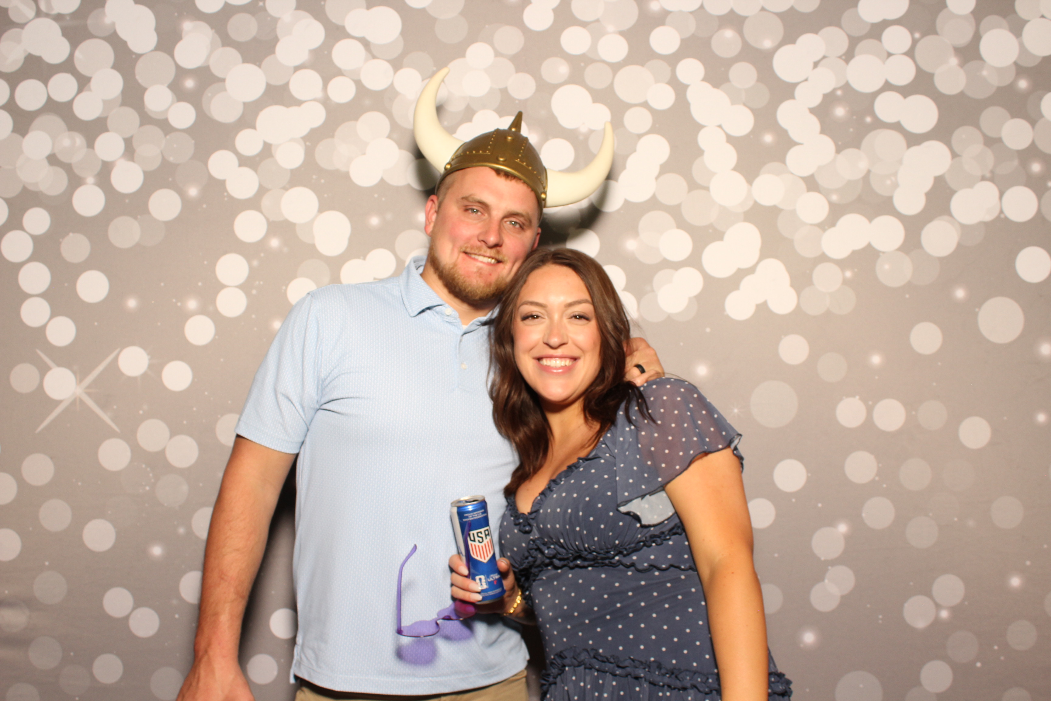 Joe & Grace | View more photos from the event at gallery.photoboothcincy.com/u/PhotoBoothCincy/Joe-Grace