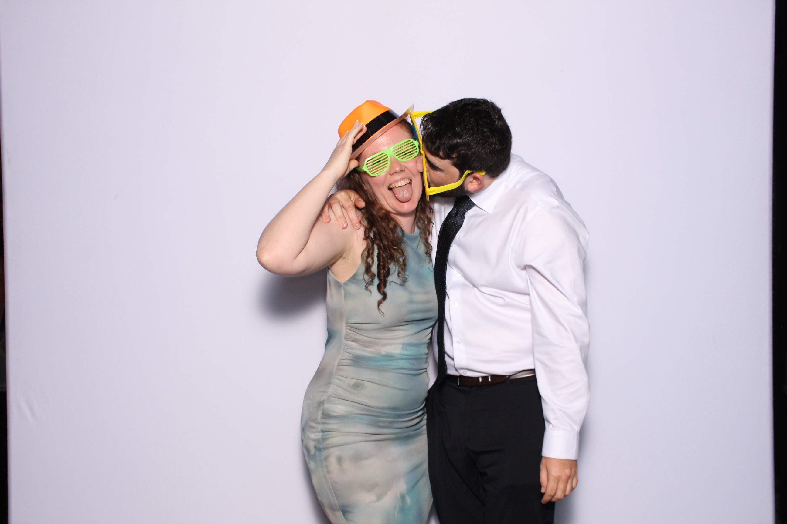 Joz & Naz | View more photos from the event at gallery.photoboothcincy.com/u/PhotoBoothCincy/Joz-Naz