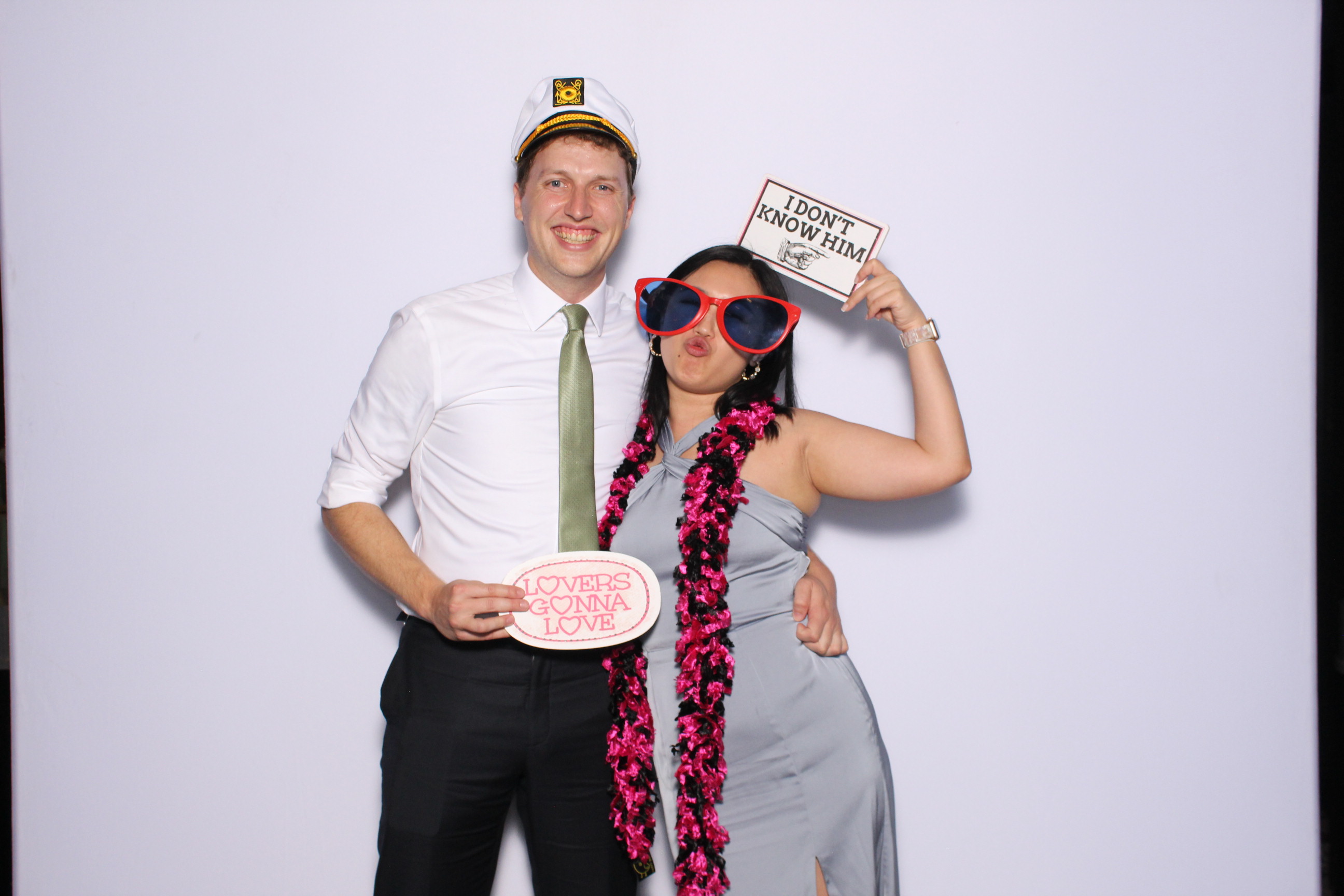 Joz & Naz | View more photos from the event at gallery.photoboothcincy.com/u/PhotoBoothCincy/Joz-Naz