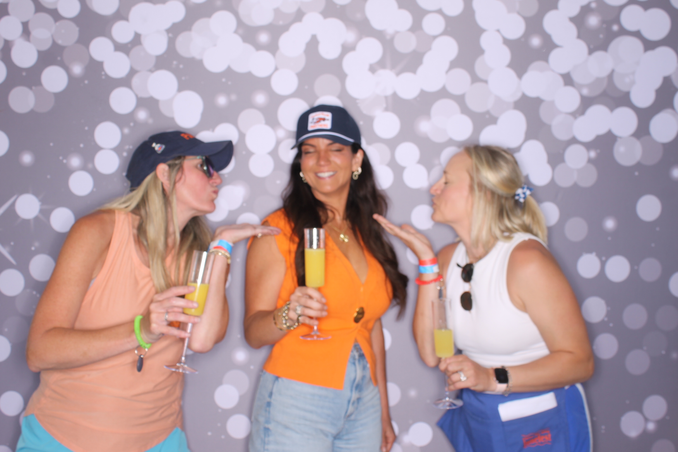 JuneFest | View more photos from the event at gallery.photoboothcincy.com/u/PhotoBoothCincy/JuneFest