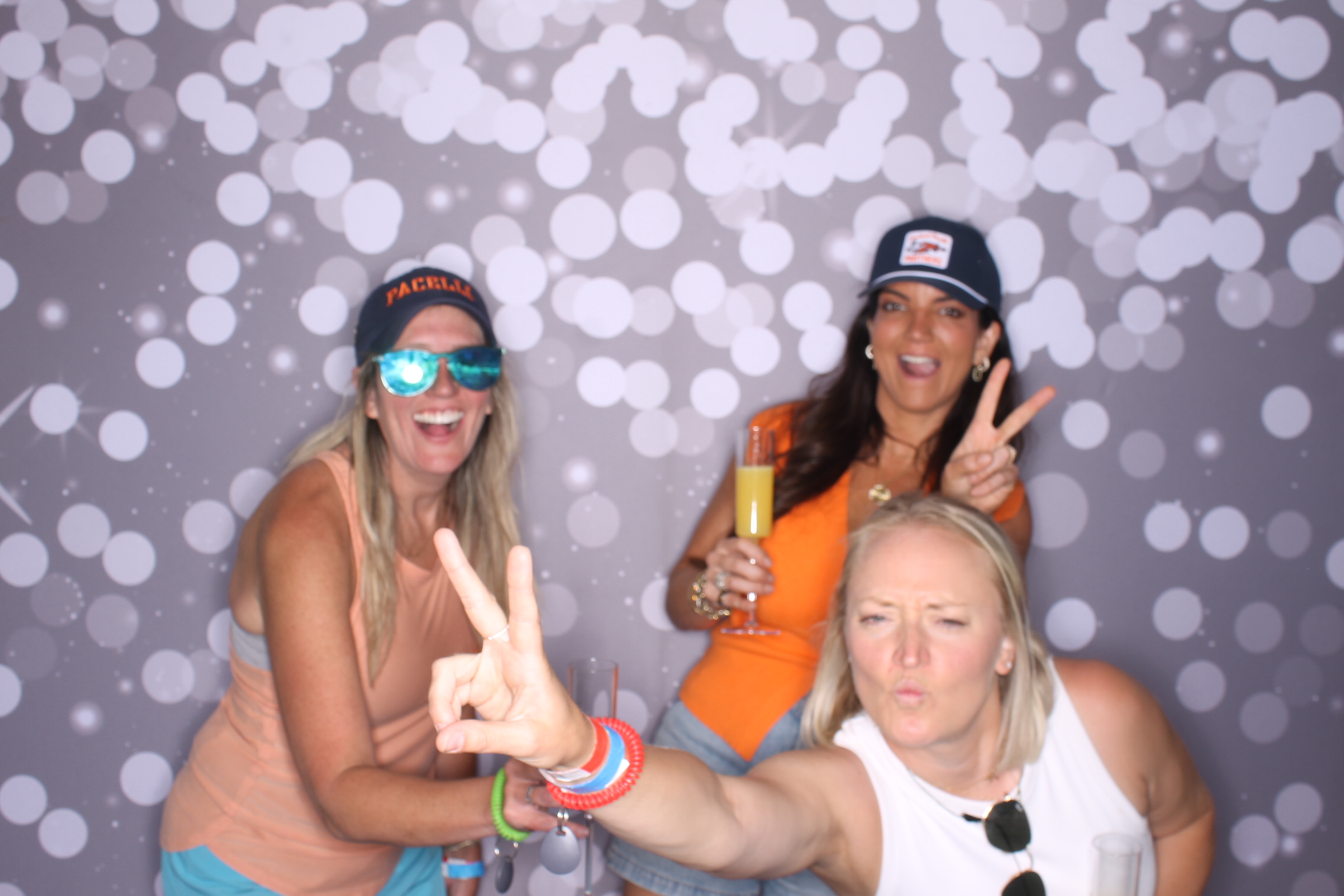 JuneFest | View more photos from the event at gallery.photoboothcincy.com/u/PhotoBoothCincy/JuneFest