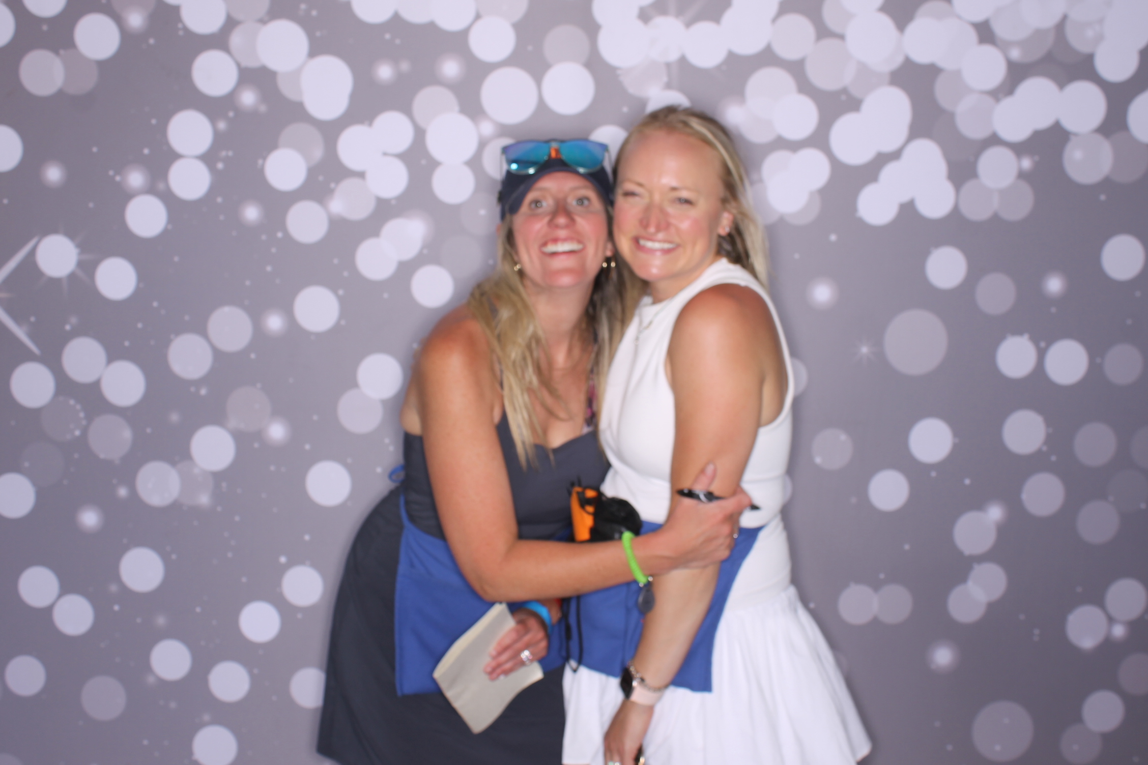 JuneFest | View more photos from the event at gallery.photoboothcincy.com/u/PhotoBoothCincy/JuneFest