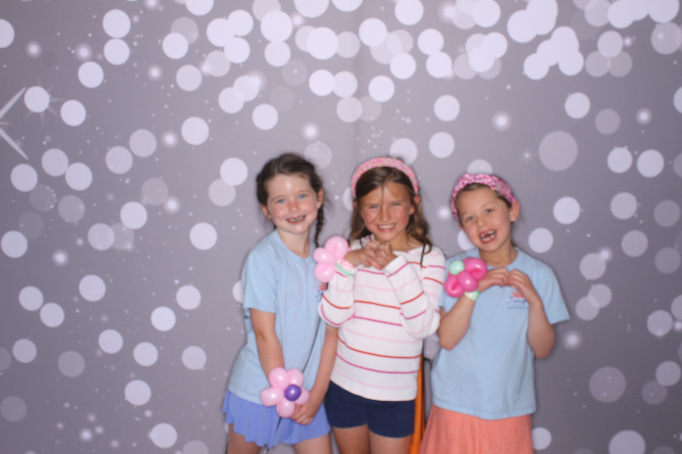 JuneFest | View more photos from the event at gallery.photoboothcincy.com/u/PhotoBoothCincy/JuneFest