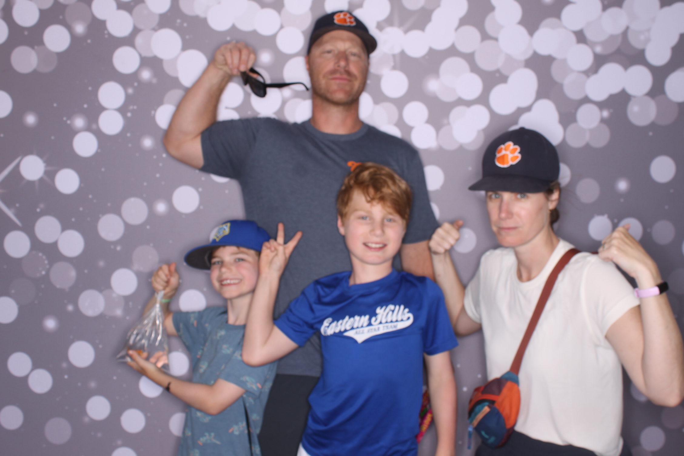 JuneFest | View more photos from the event at gallery.photoboothcincy.com/u/PhotoBoothCincy/JuneFest