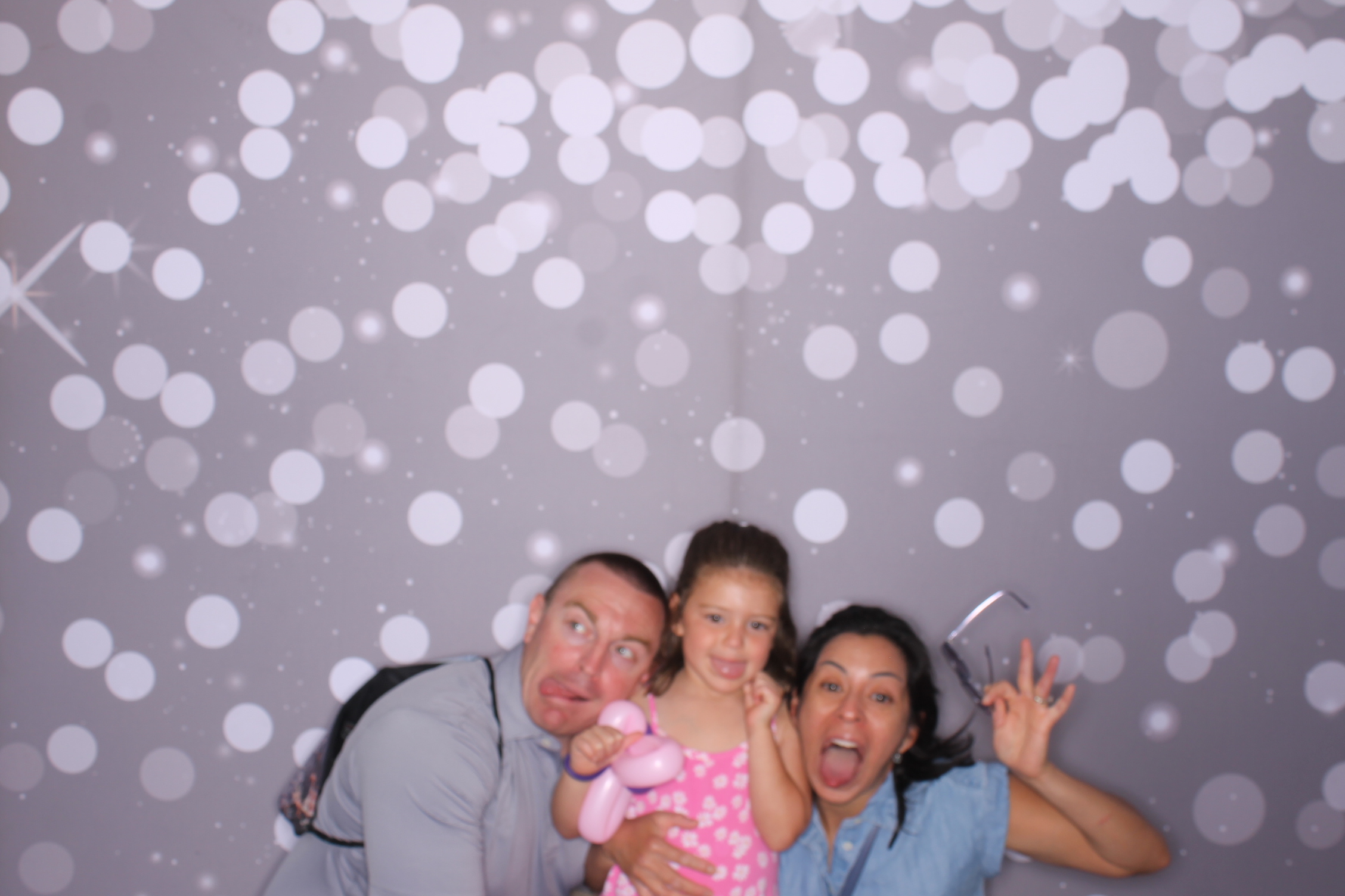 JuneFest | View more photos from the event at gallery.photoboothcincy.com/u/PhotoBoothCincy/JuneFest
