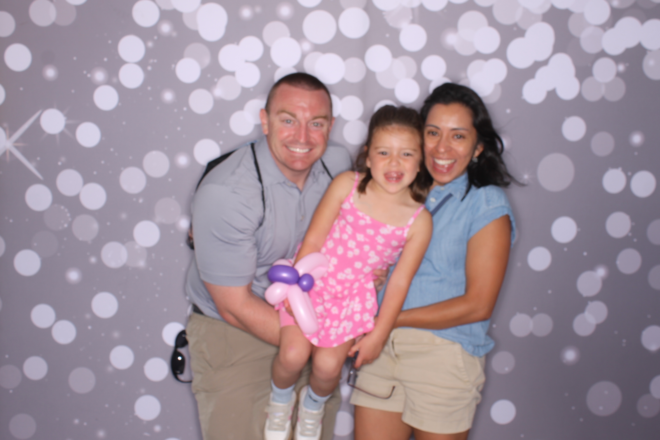 JuneFest | View more photos from the event at gallery.photoboothcincy.com/u/PhotoBoothCincy/JuneFest