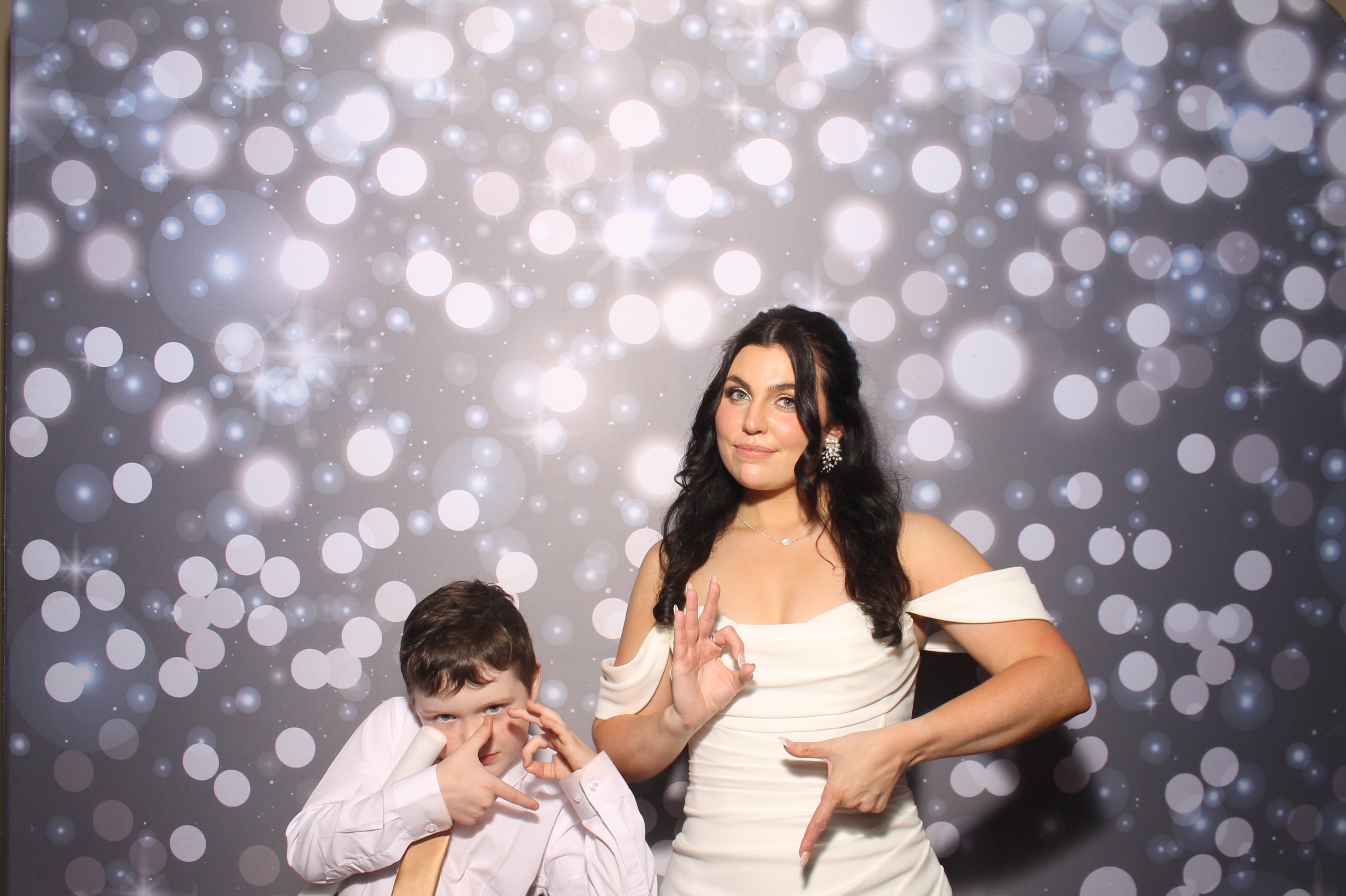 Kailin & Presley | View more photos from the event at gallery.photoboothcincy.com/u/PhotoBoothCincy/Kailin-Presley