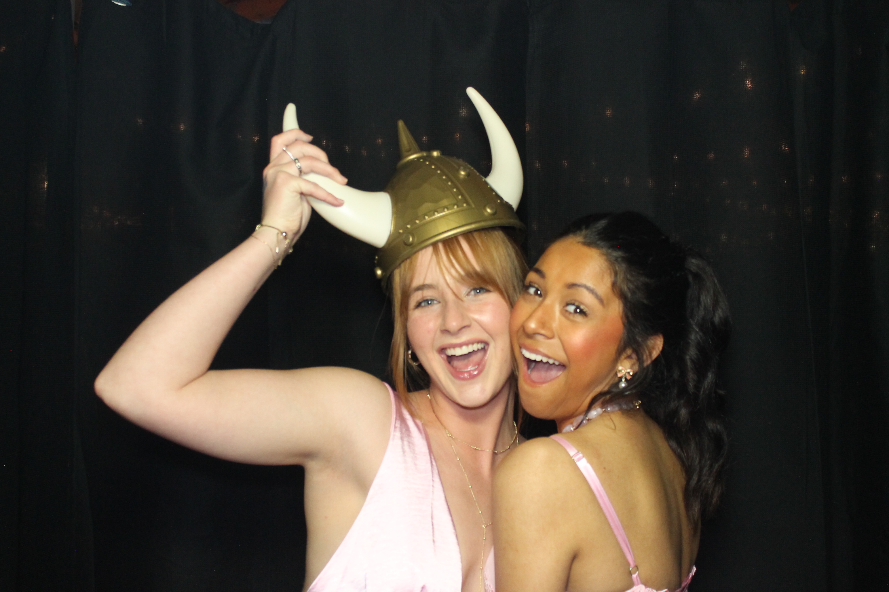 Kappa Alpha Theta Formal | View more photos from the event at gallery.photoboothcincy.com/u/PhotoBoothCincy/Kappa-Alpha-Theta-Formal-0
